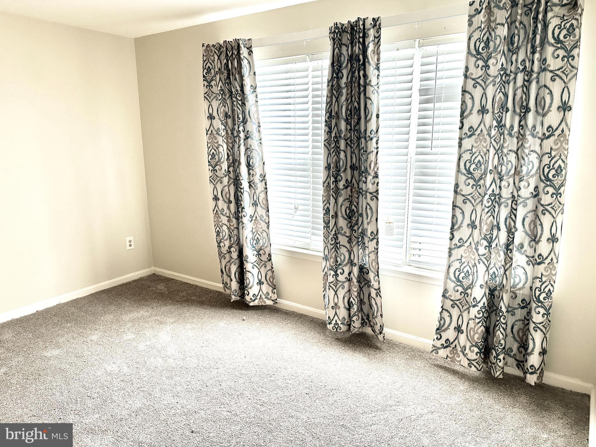 STONE RIDGE - Residential