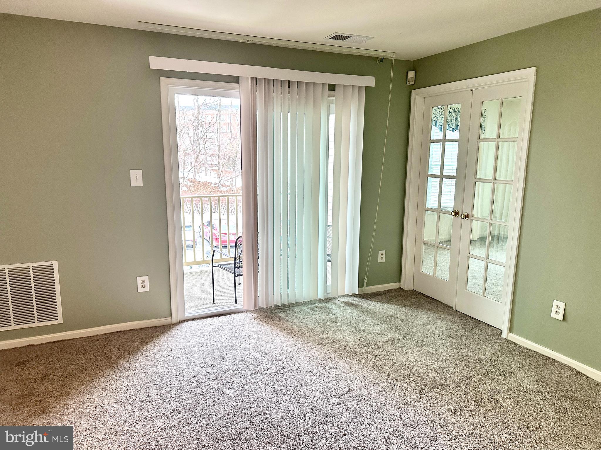 STONE RIDGE - Residential