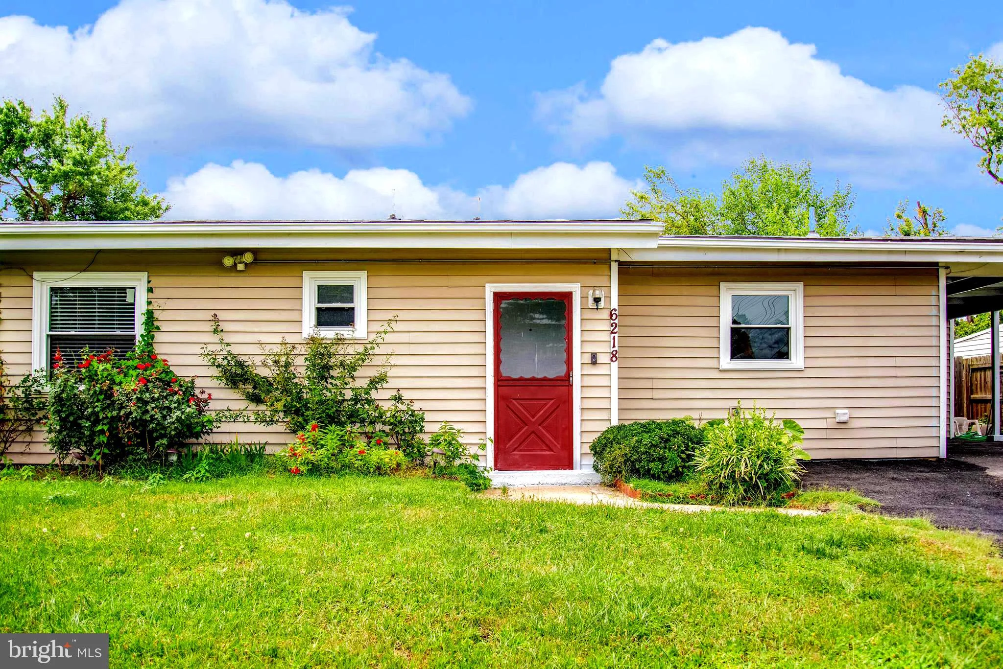6218 Pioneer Drive, Springfield, VA 22150