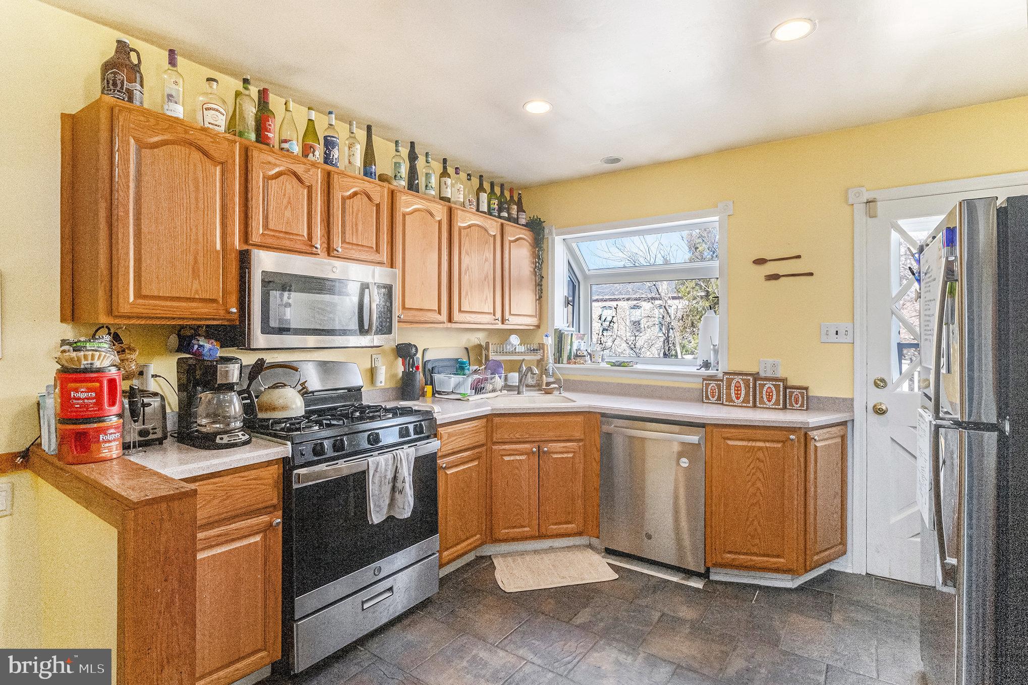 ROXBOROUGH - Residential