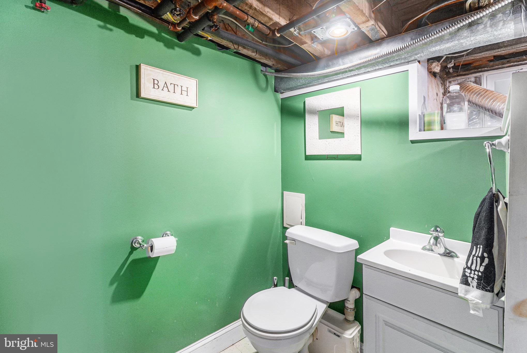 ROXBOROUGH - Residential