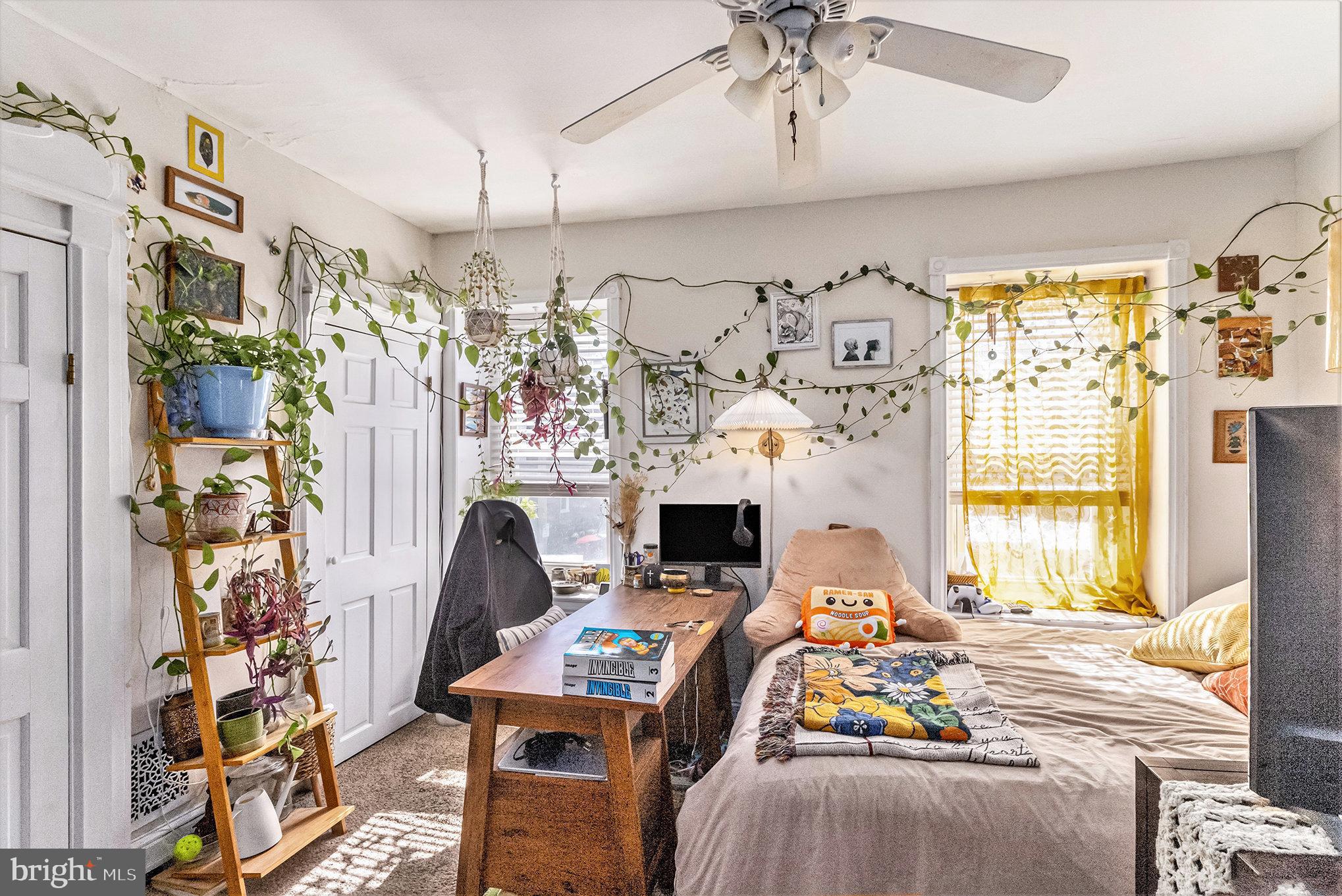 ROXBOROUGH - Residential