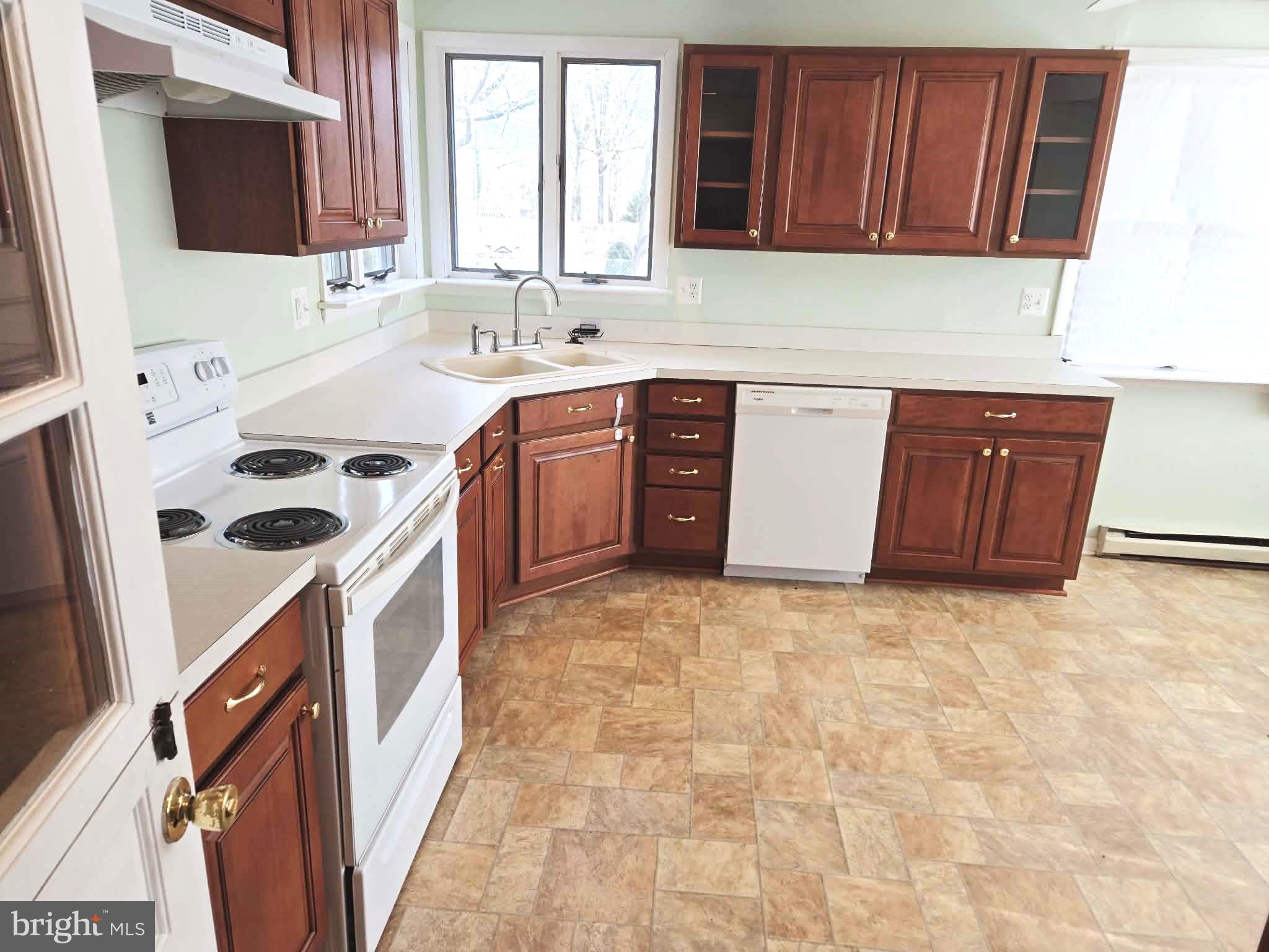 MASONS BEACH - Residential Lease