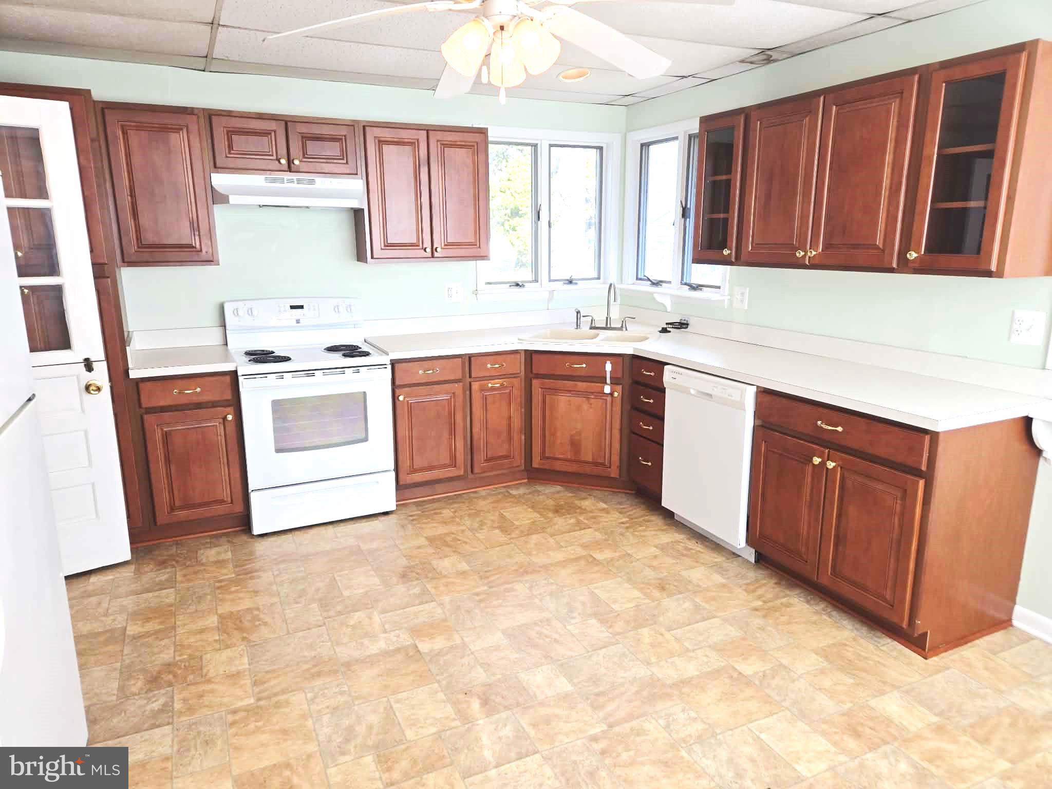 MASONS BEACH - Residential Lease