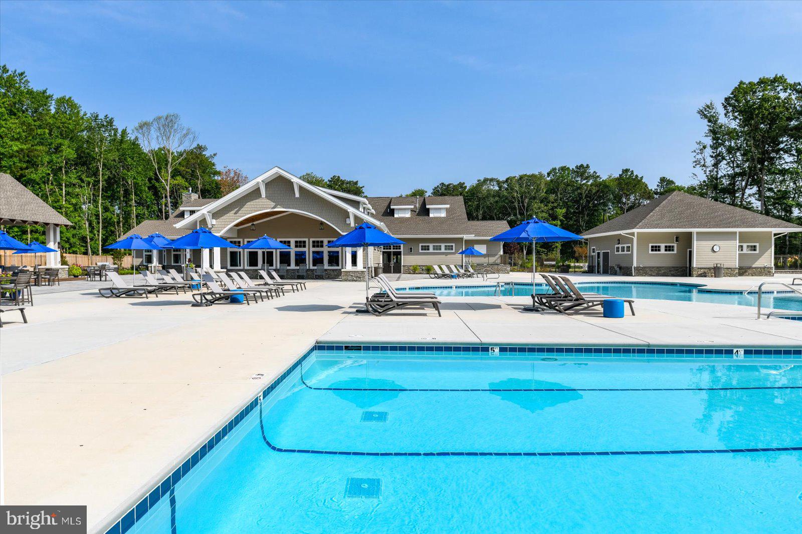 THE ESTUARY - Residential