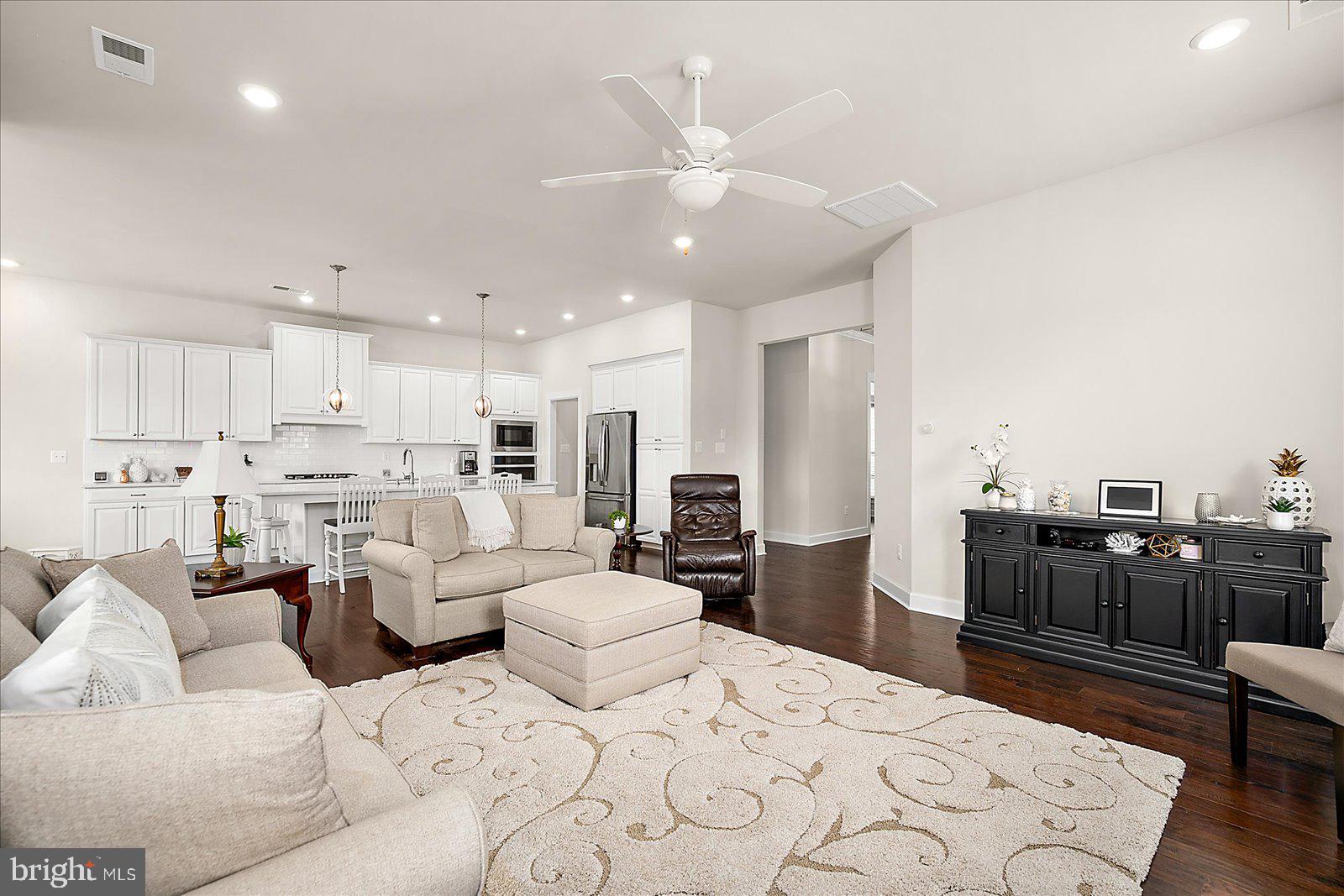 THE ESTUARY - Residential