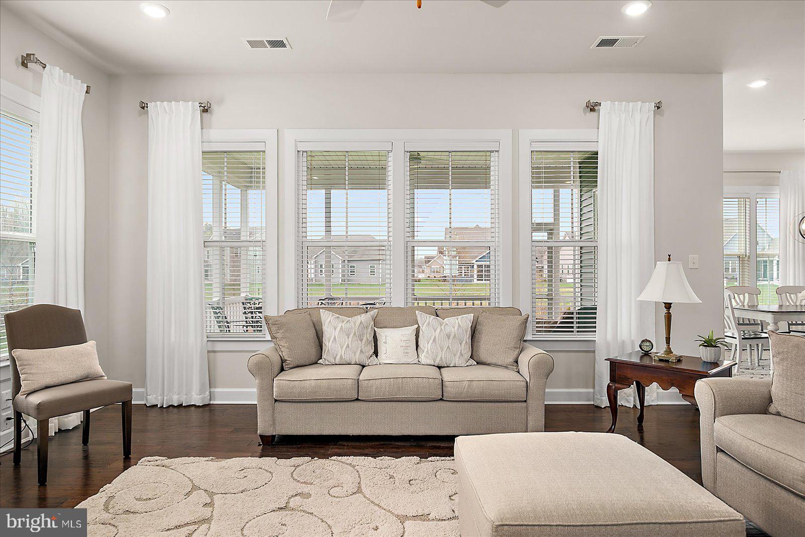 THE ESTUARY - Residential