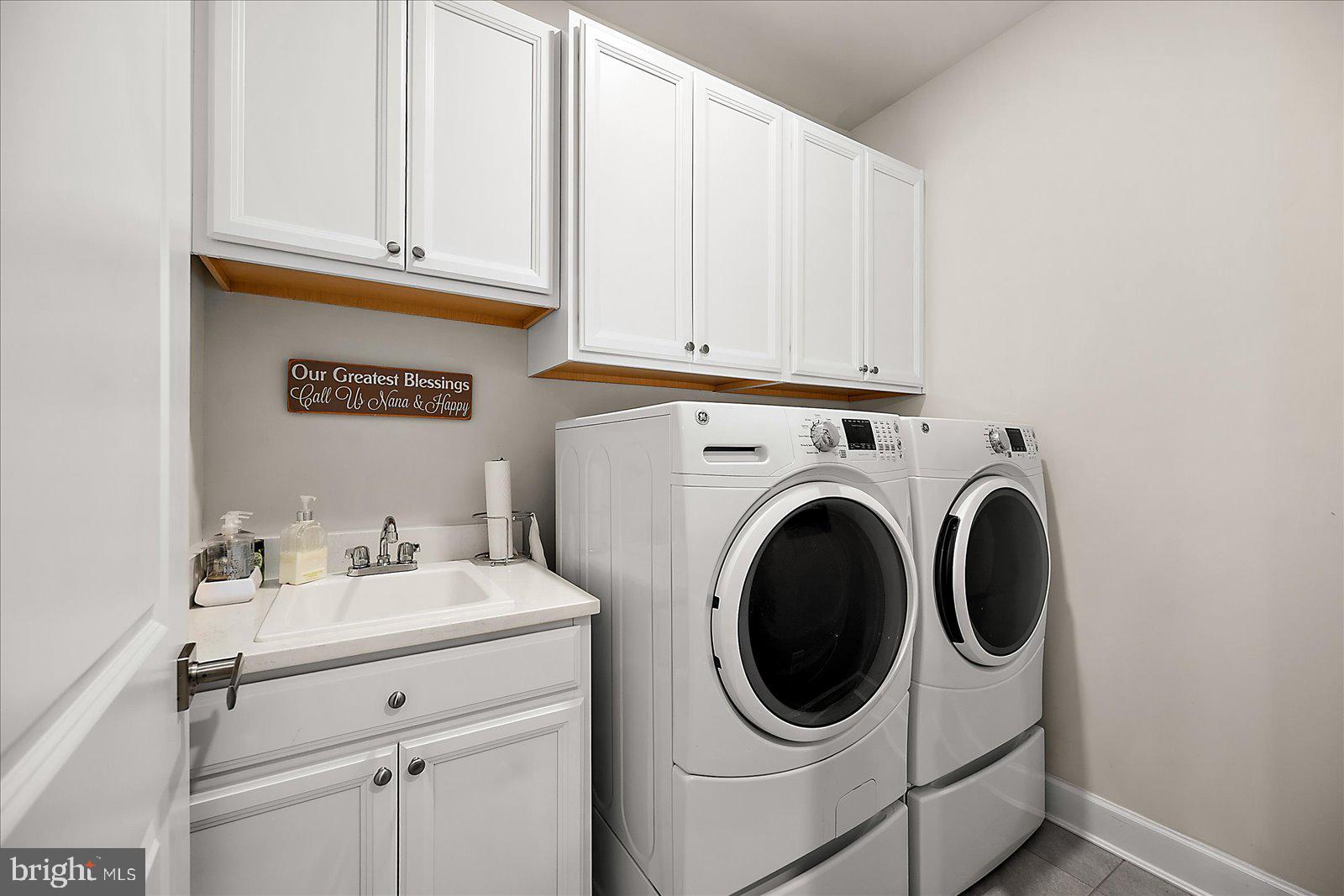 THE ESTUARY - Residential