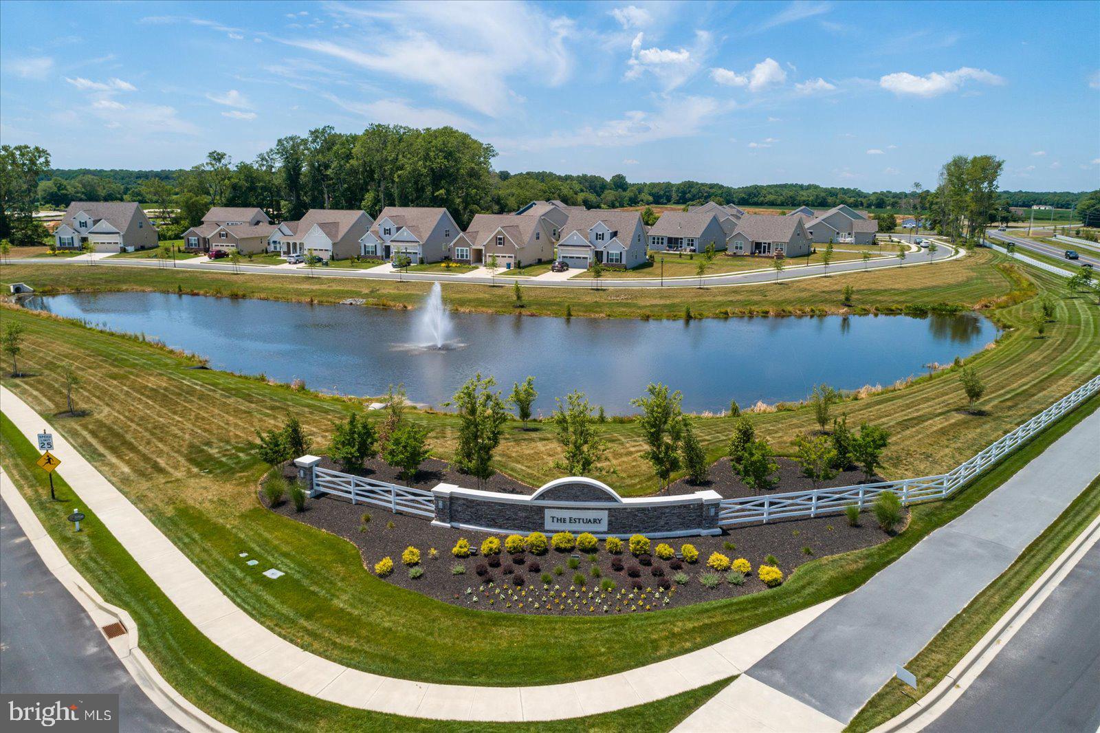 THE ESTUARY - Residential