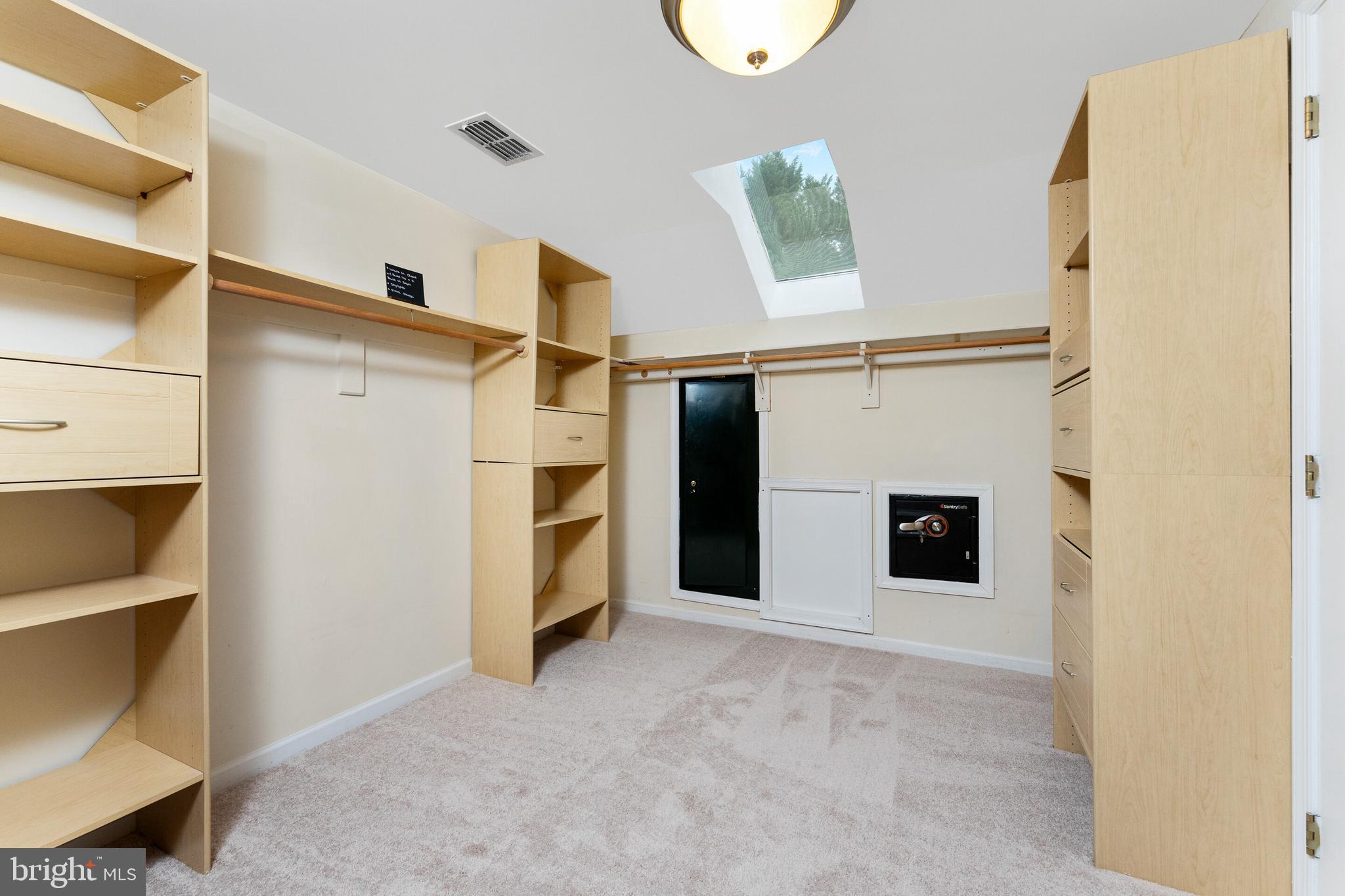 SPRING LAKE ESTATES - Residential