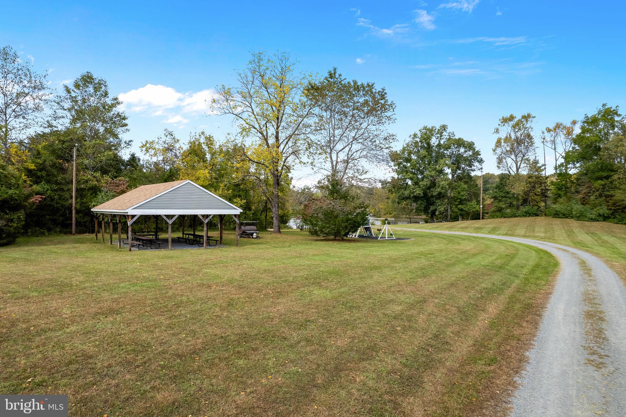 SPRING LAKE ESTATES - Residential