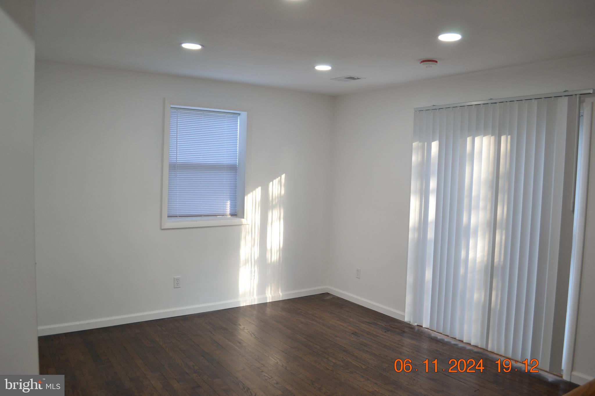 BAR HARBOR - Residential Lease