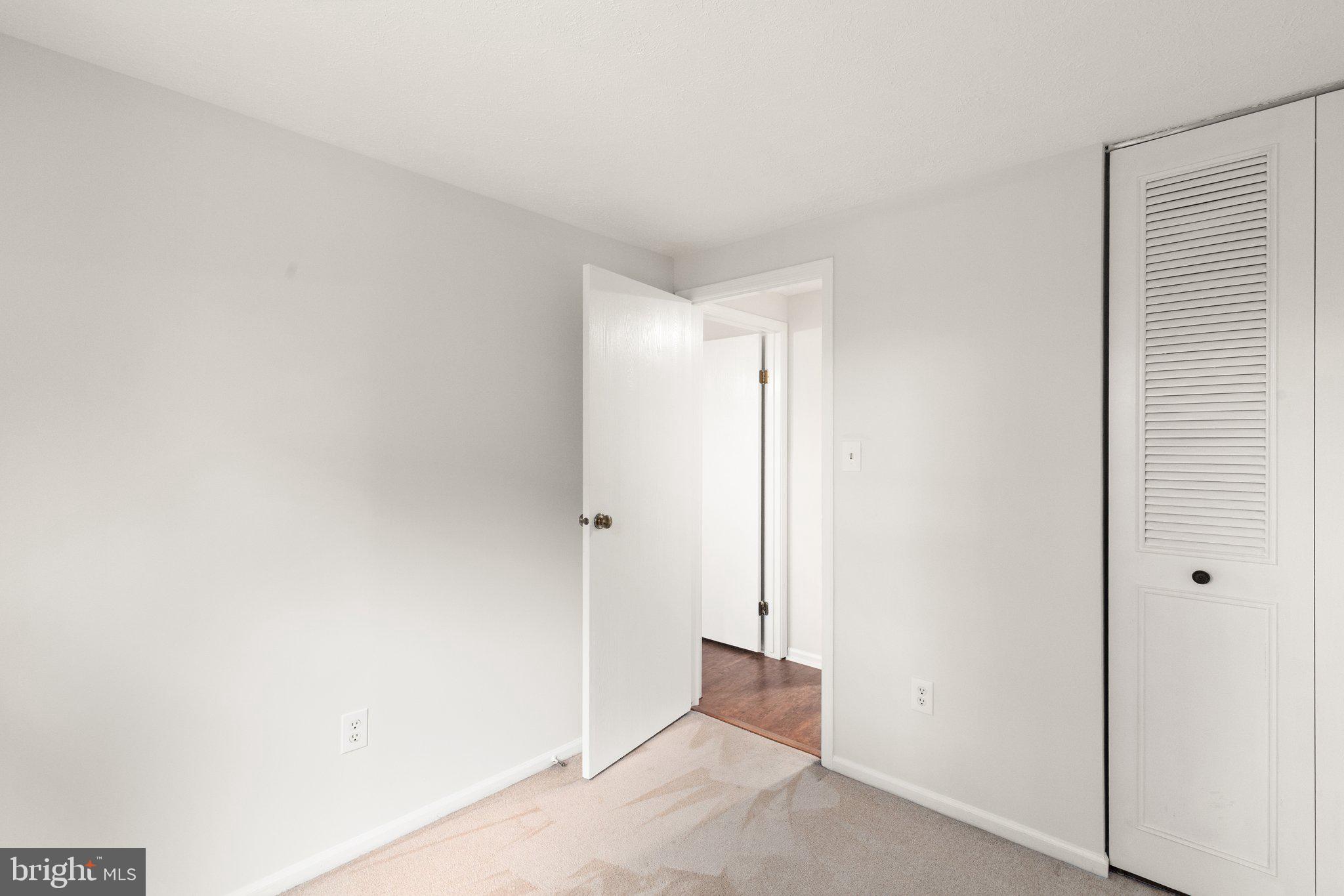 MAYFIELD MANOR - Residential