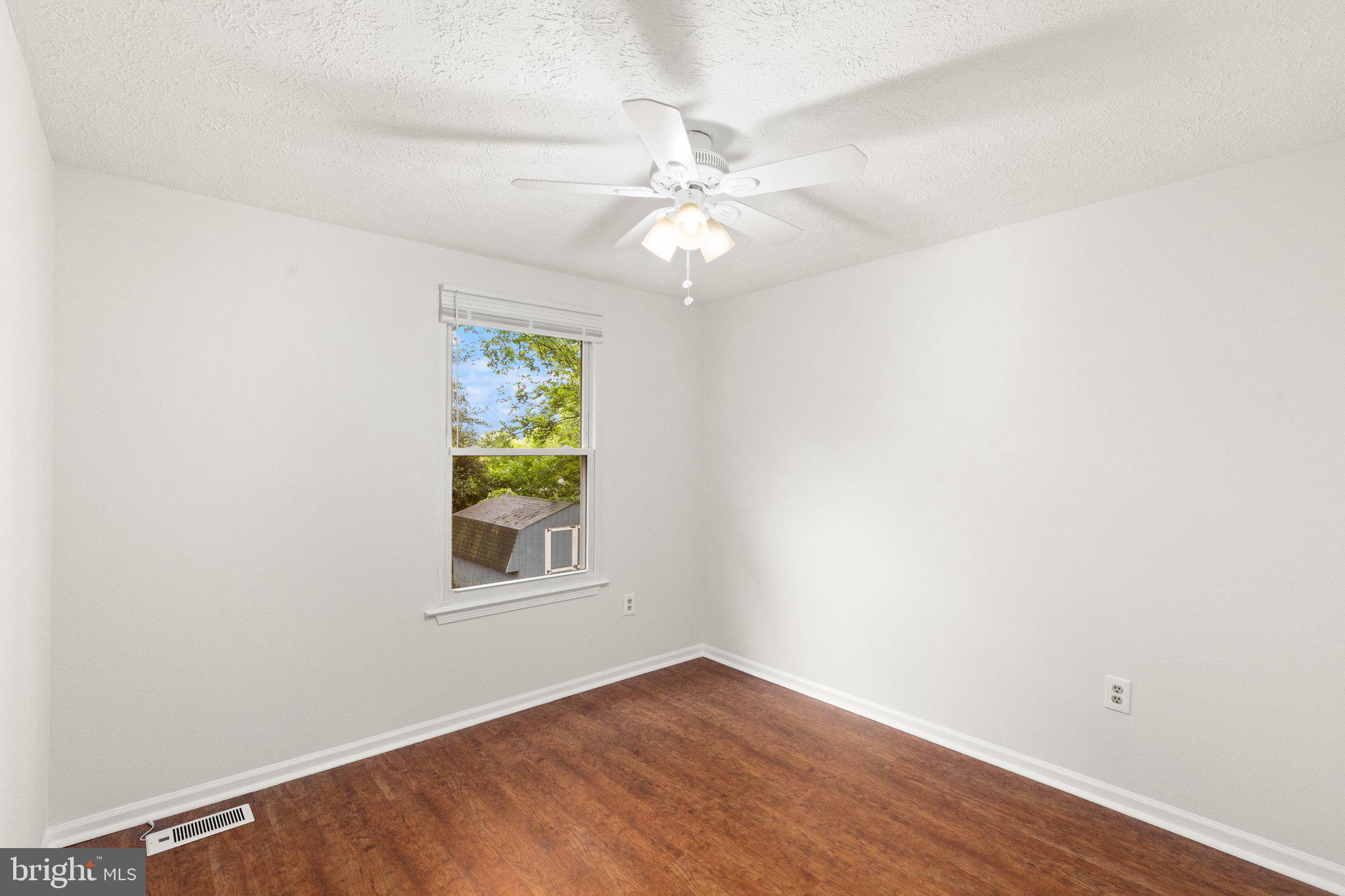 MAYFIELD MANOR - Residential