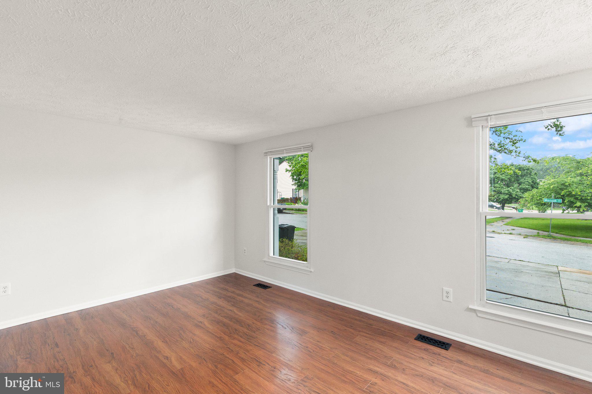 MAYFIELD MANOR - Residential