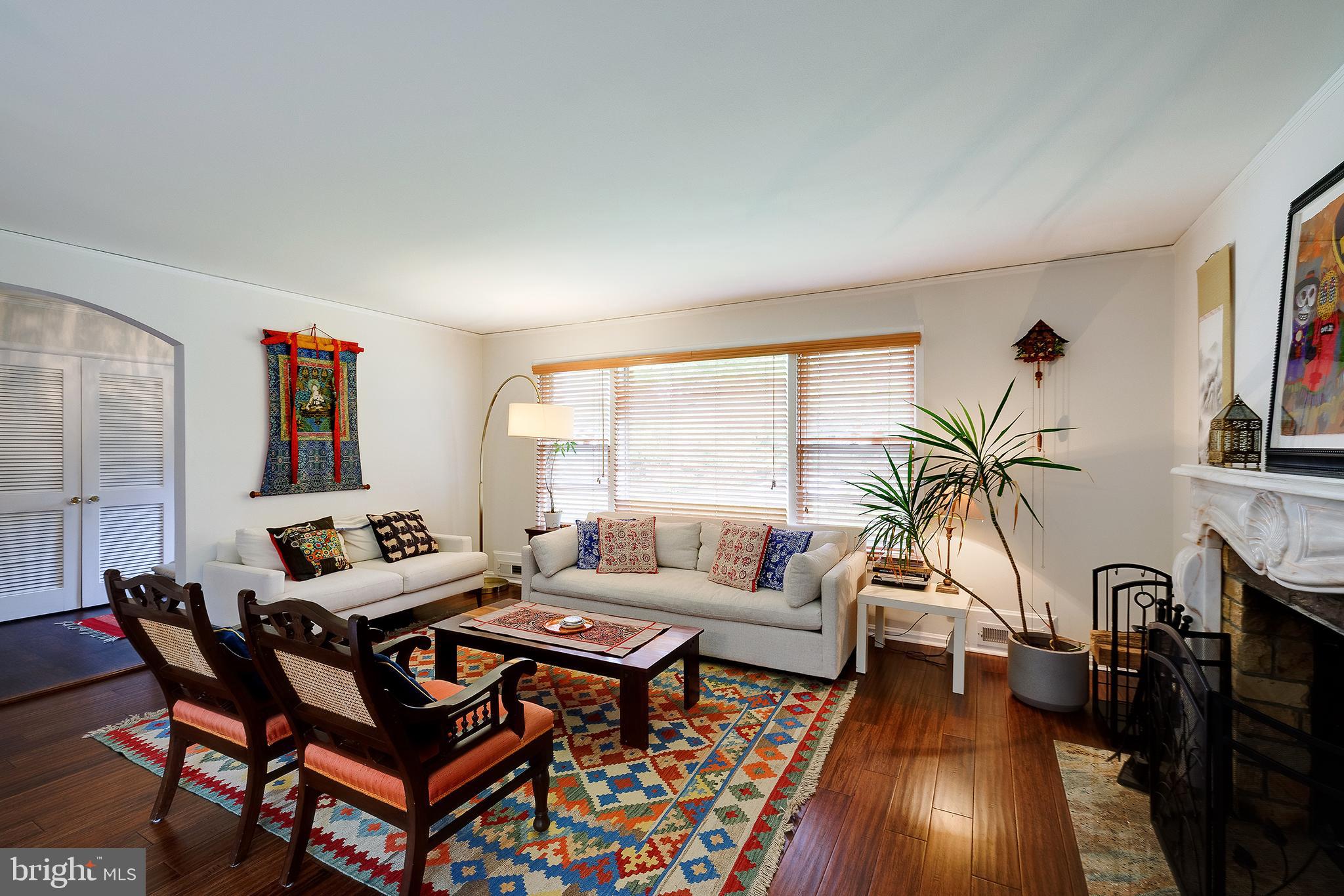 MAPLEWOOD MANOR - Residential Lease