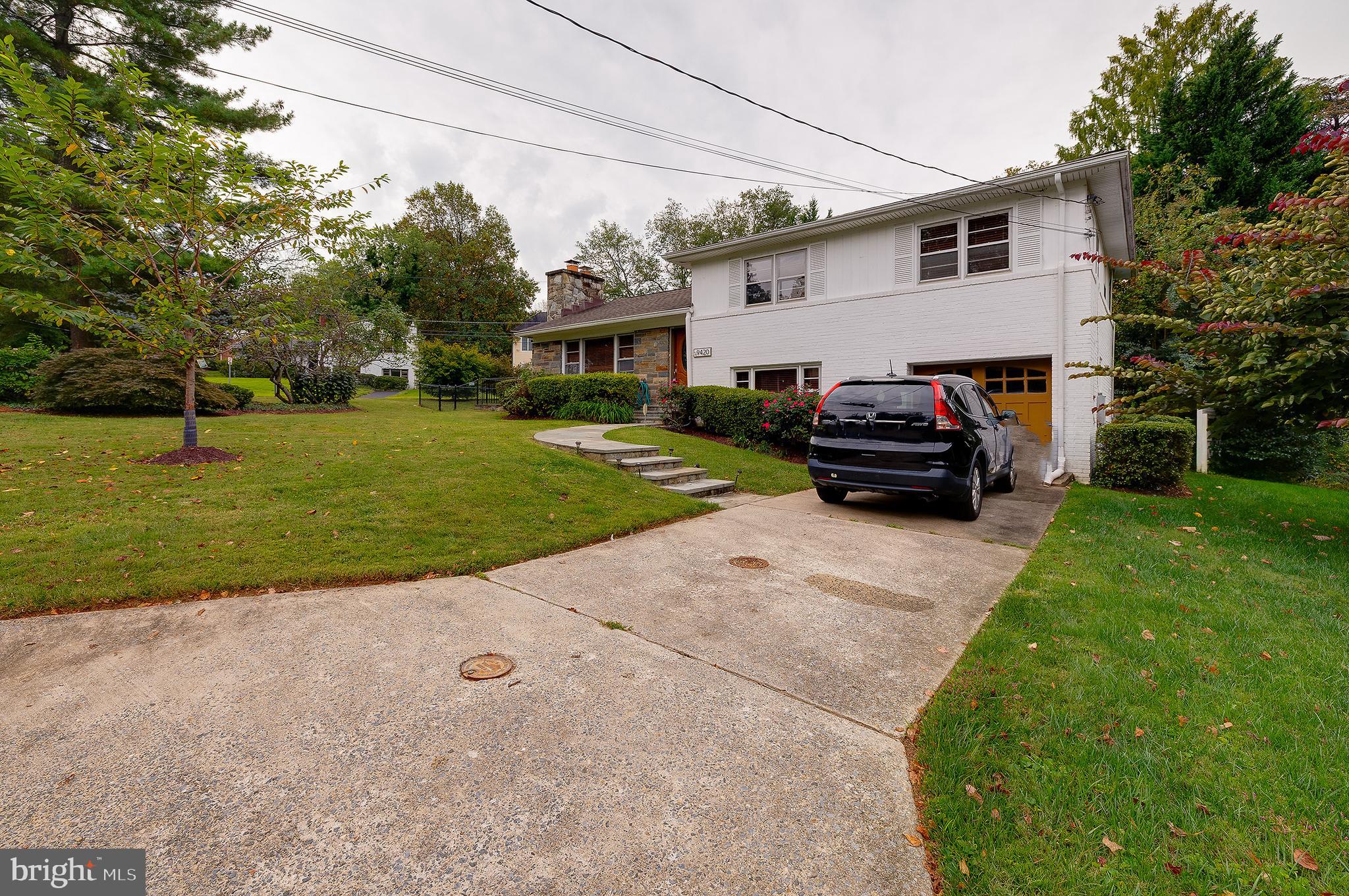 MAPLEWOOD MANOR - Residential Lease