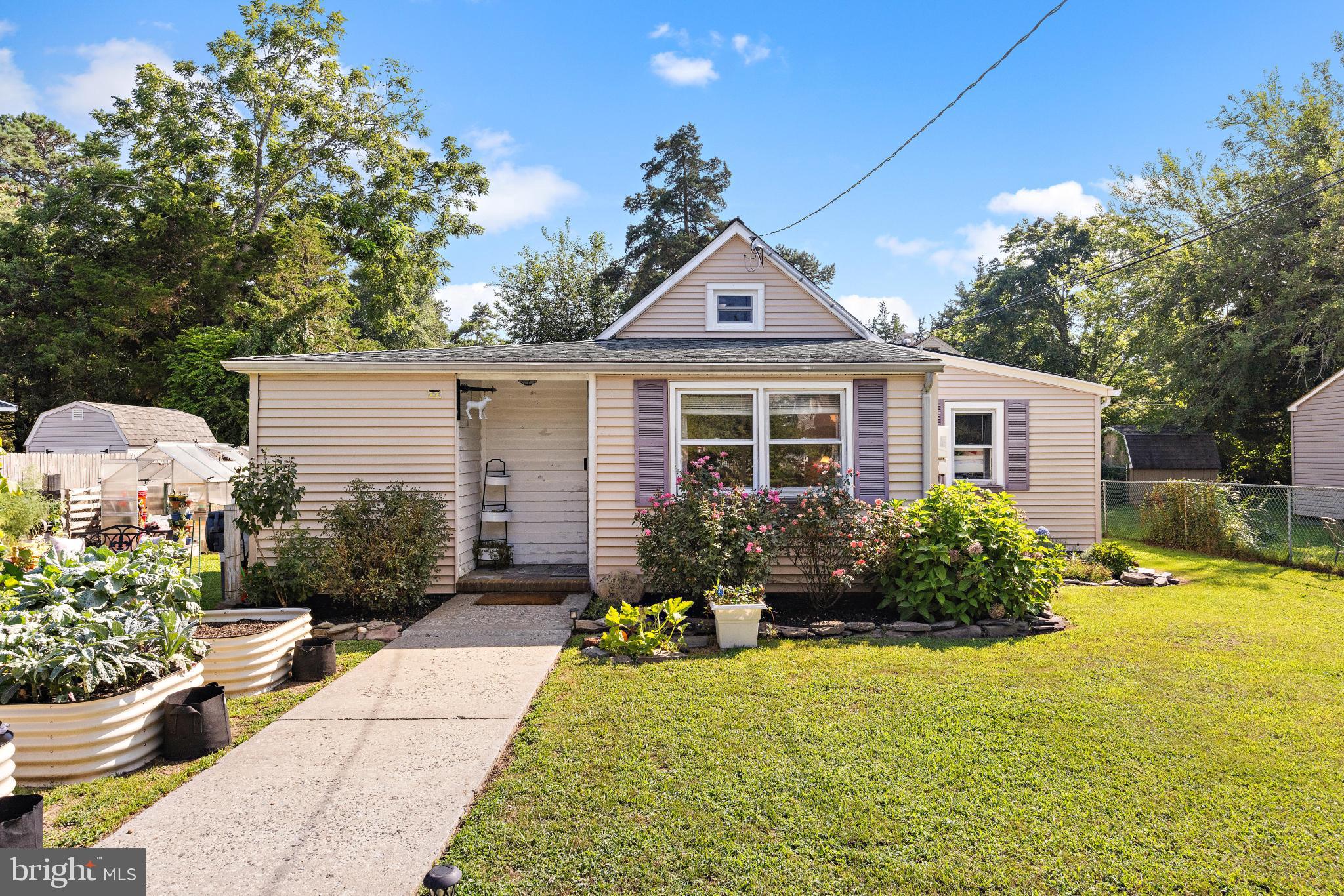 47 NEWELL AVENUE