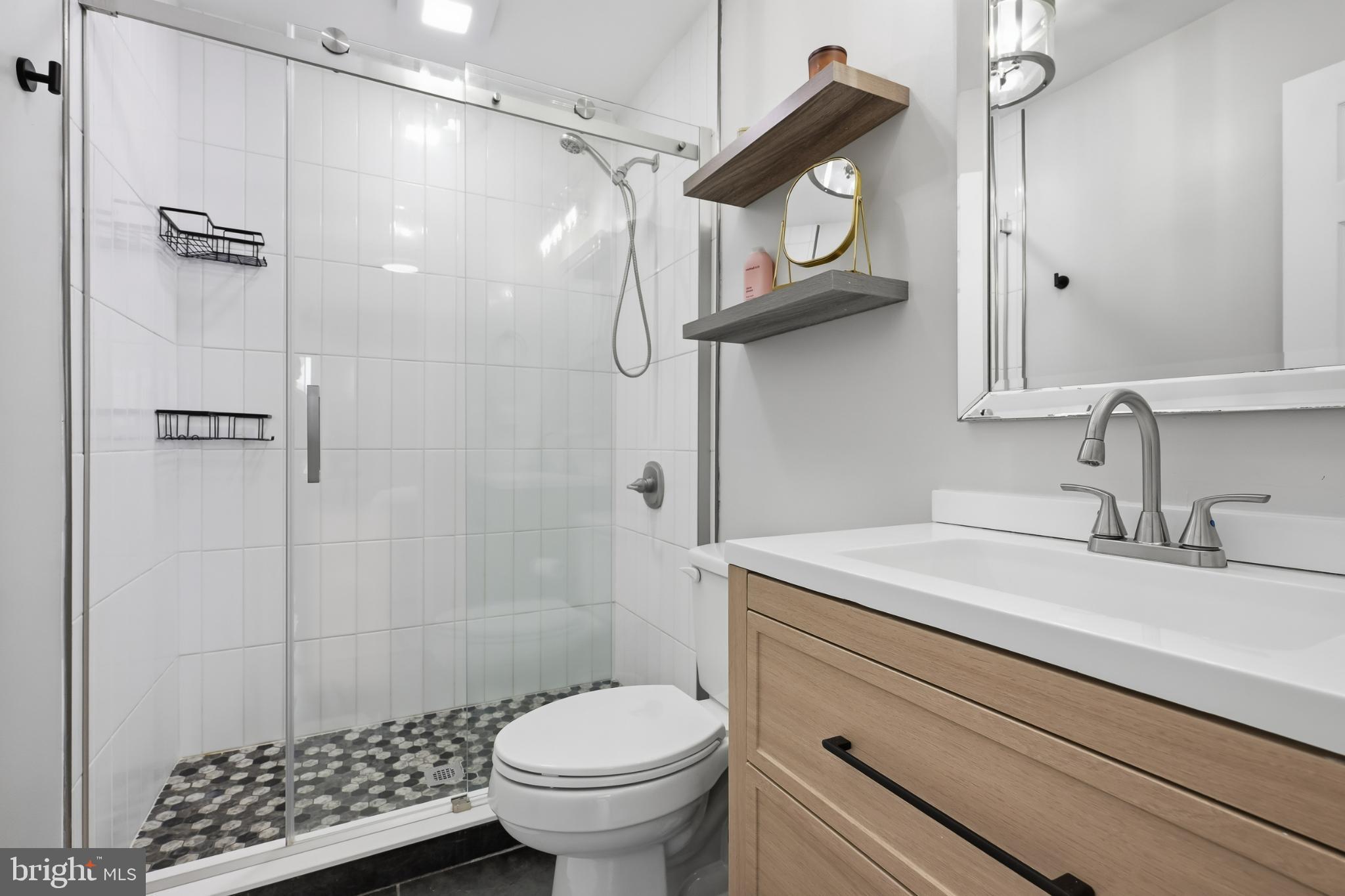 QUAIL HOLLOW - Residential