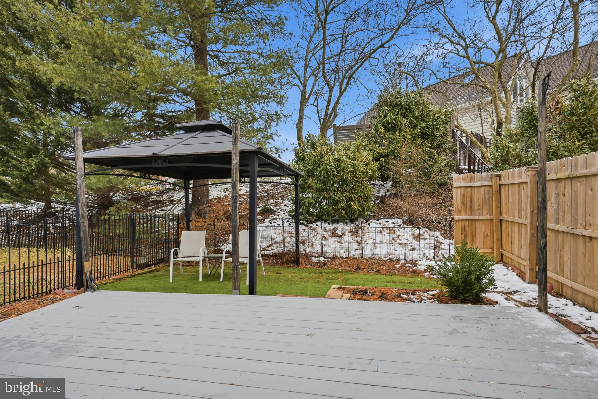 QUAIL HOLLOW - Residential