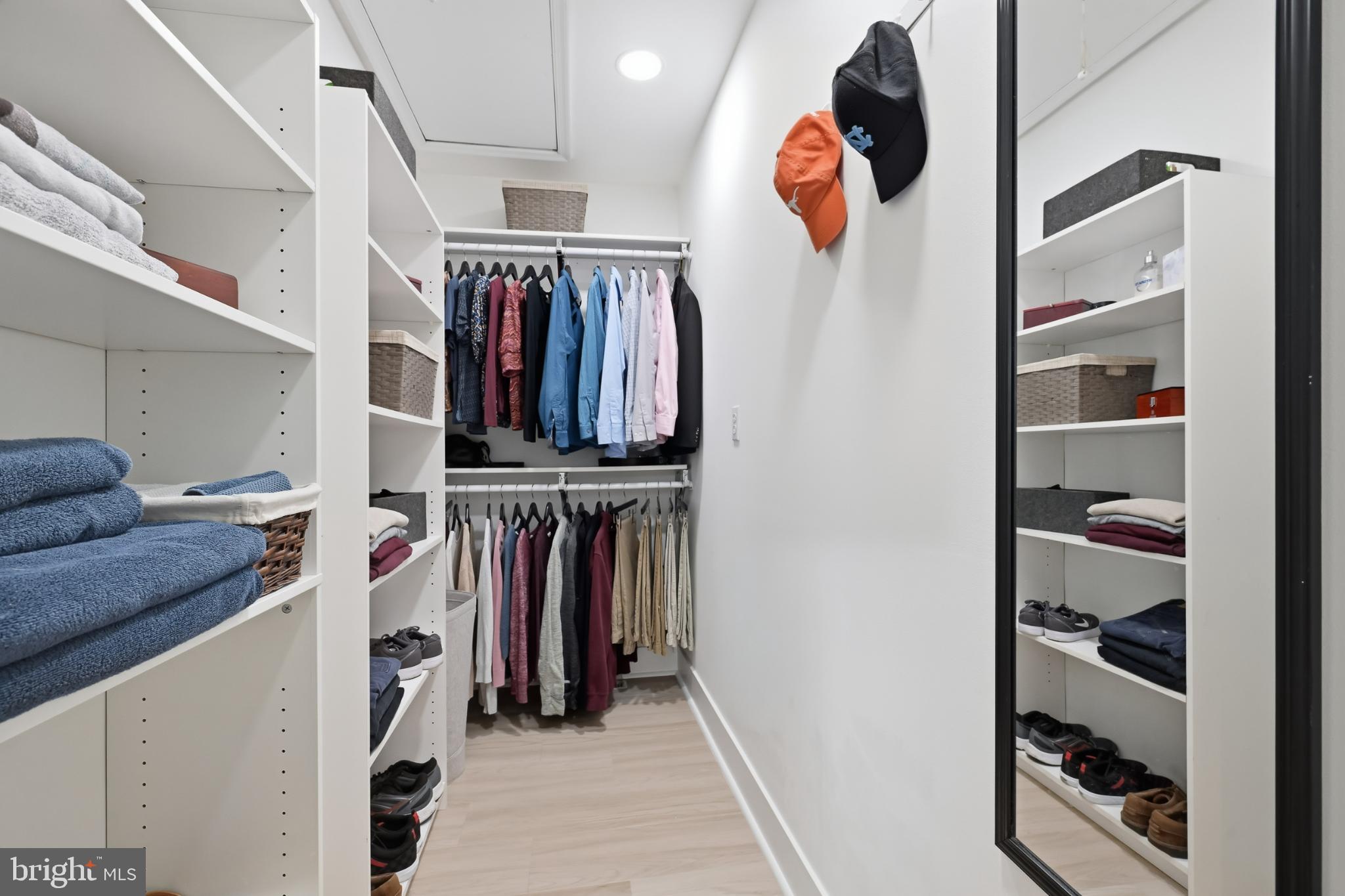 QUAIL HOLLOW - Residential