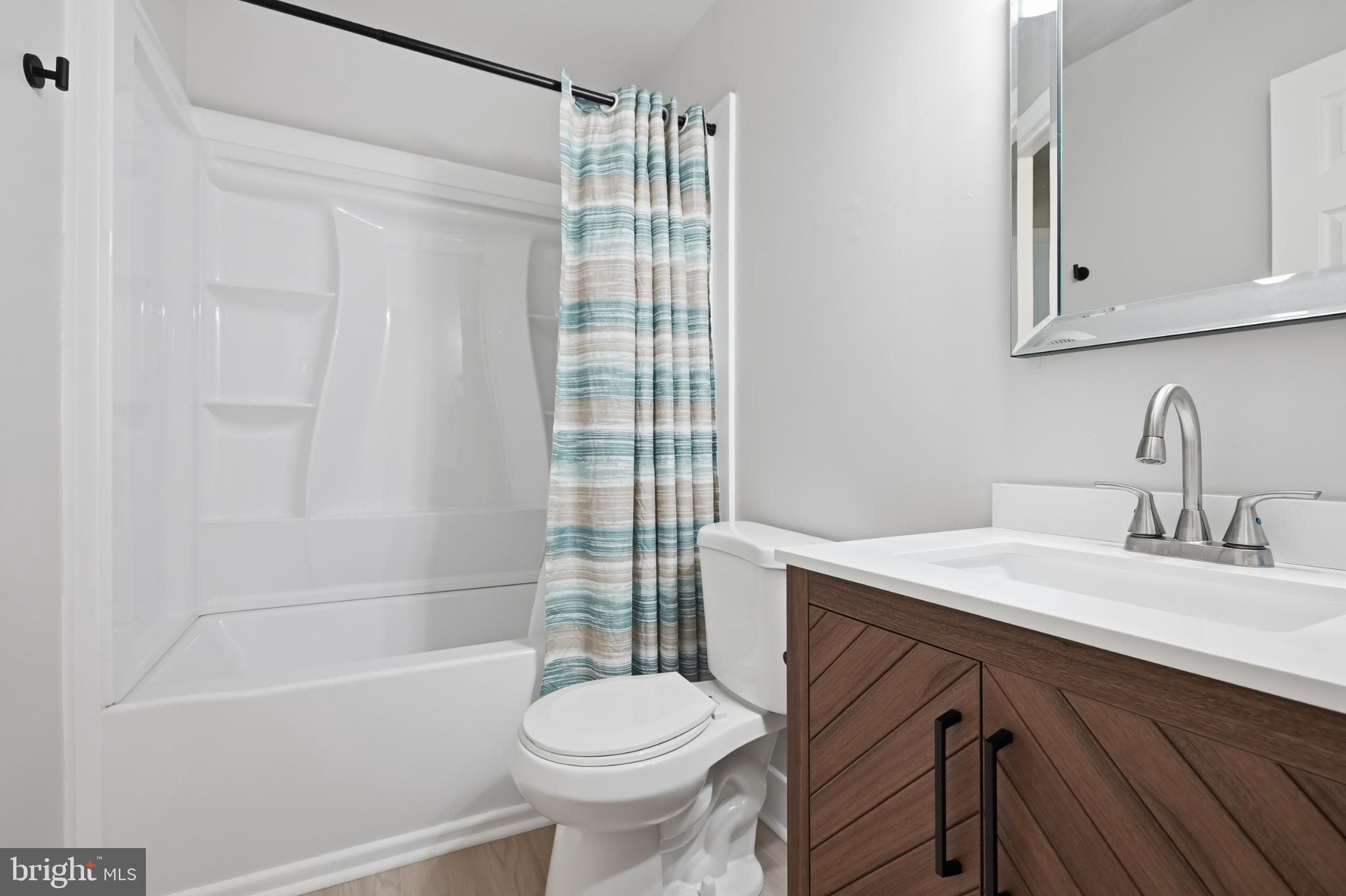 QUAIL HOLLOW - Residential