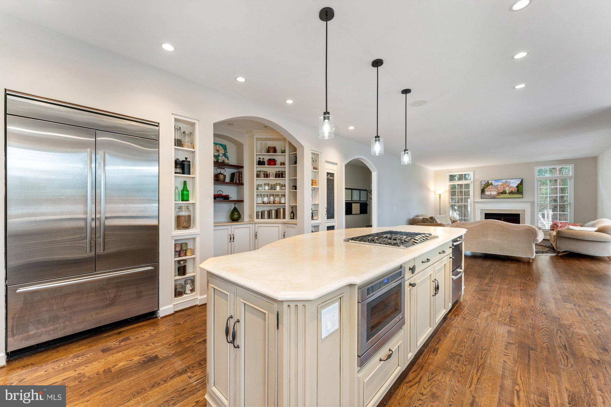 MARSHALL ESTATES - Residential