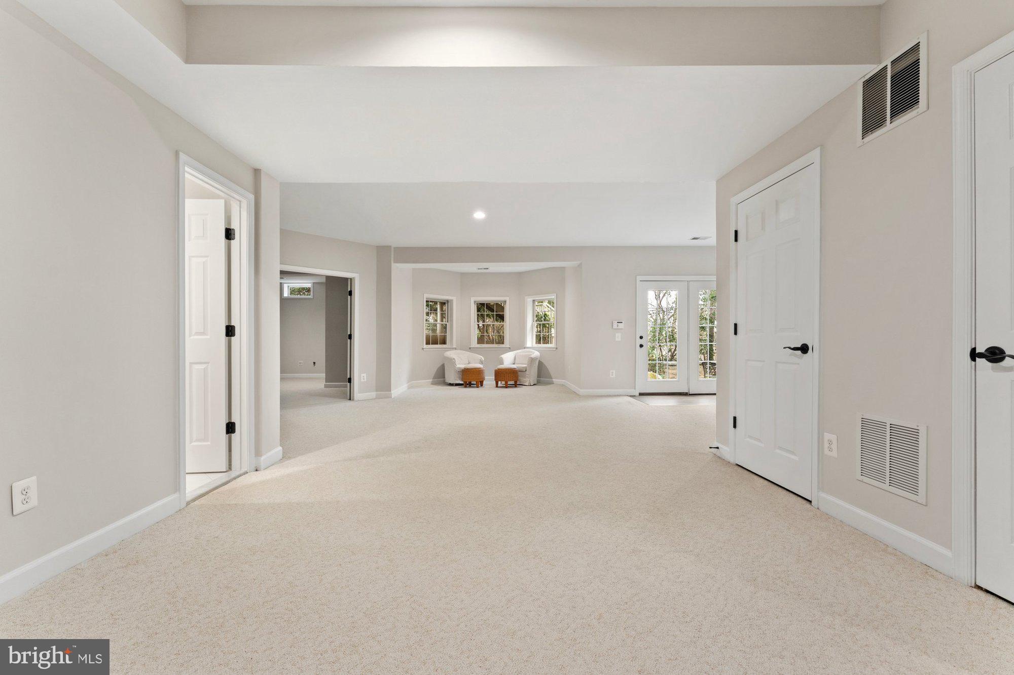 MARSHALL ESTATES - Residential