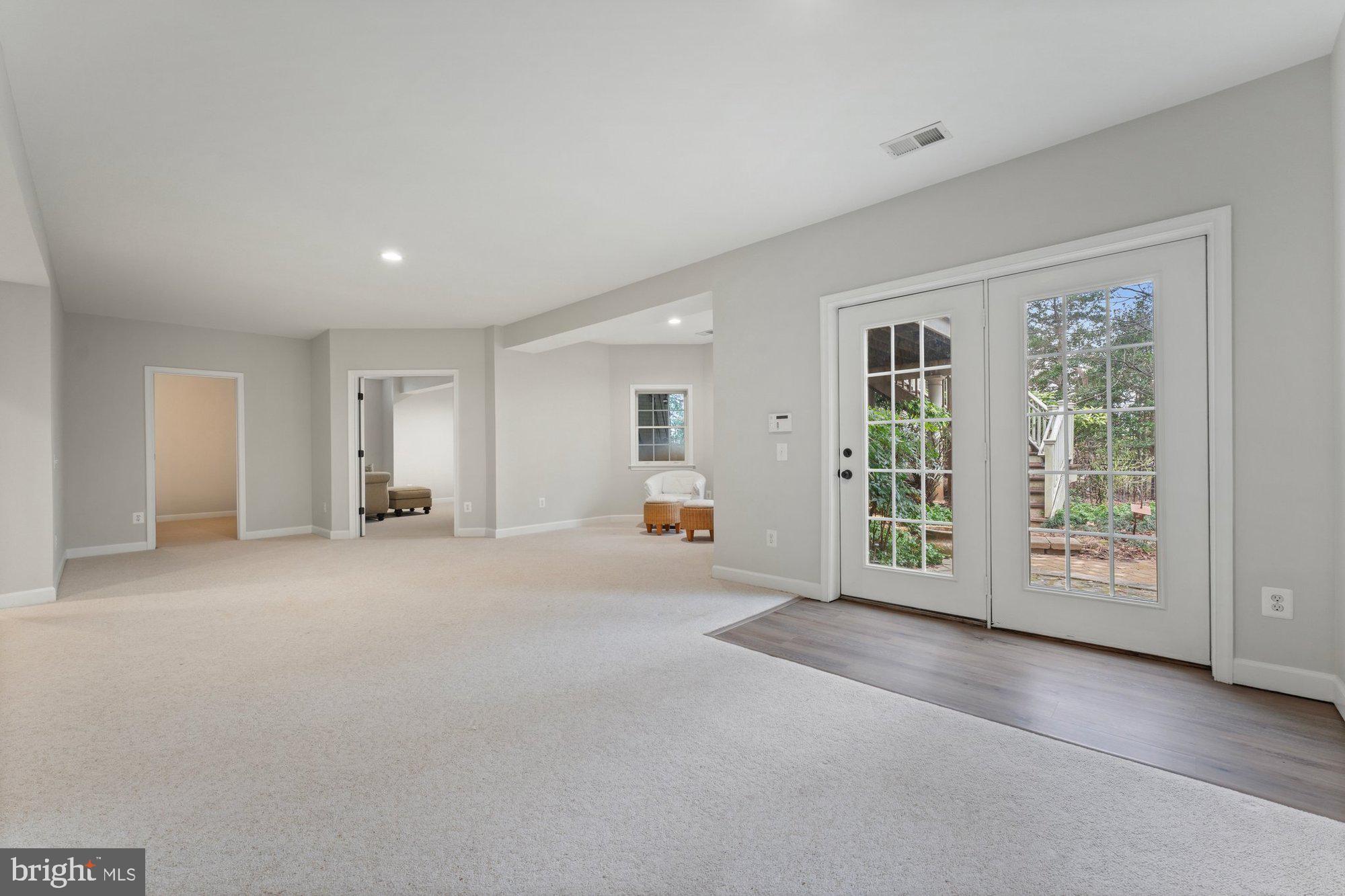 MARSHALL ESTATES - Residential