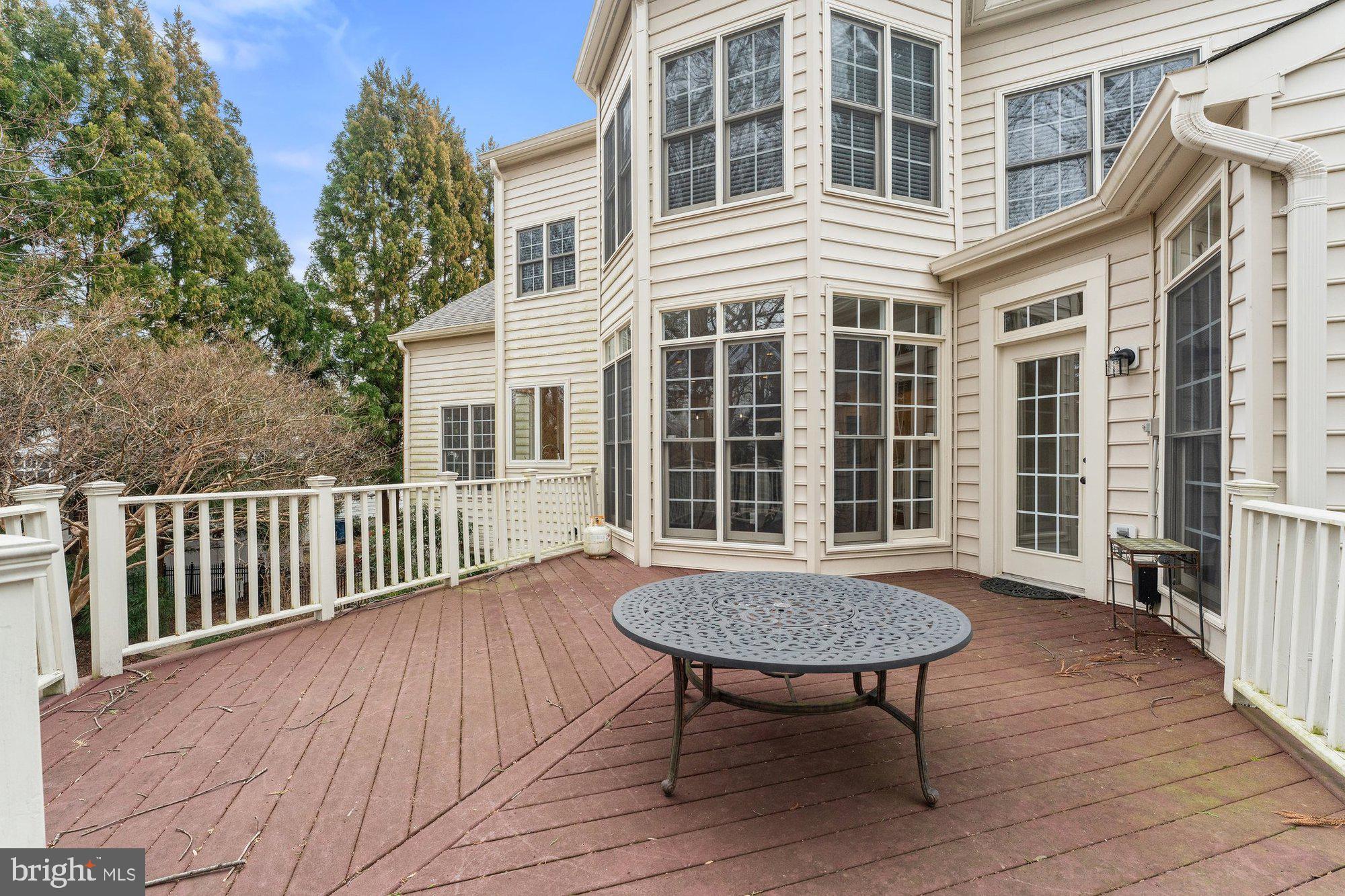 MARSHALL ESTATES - Residential