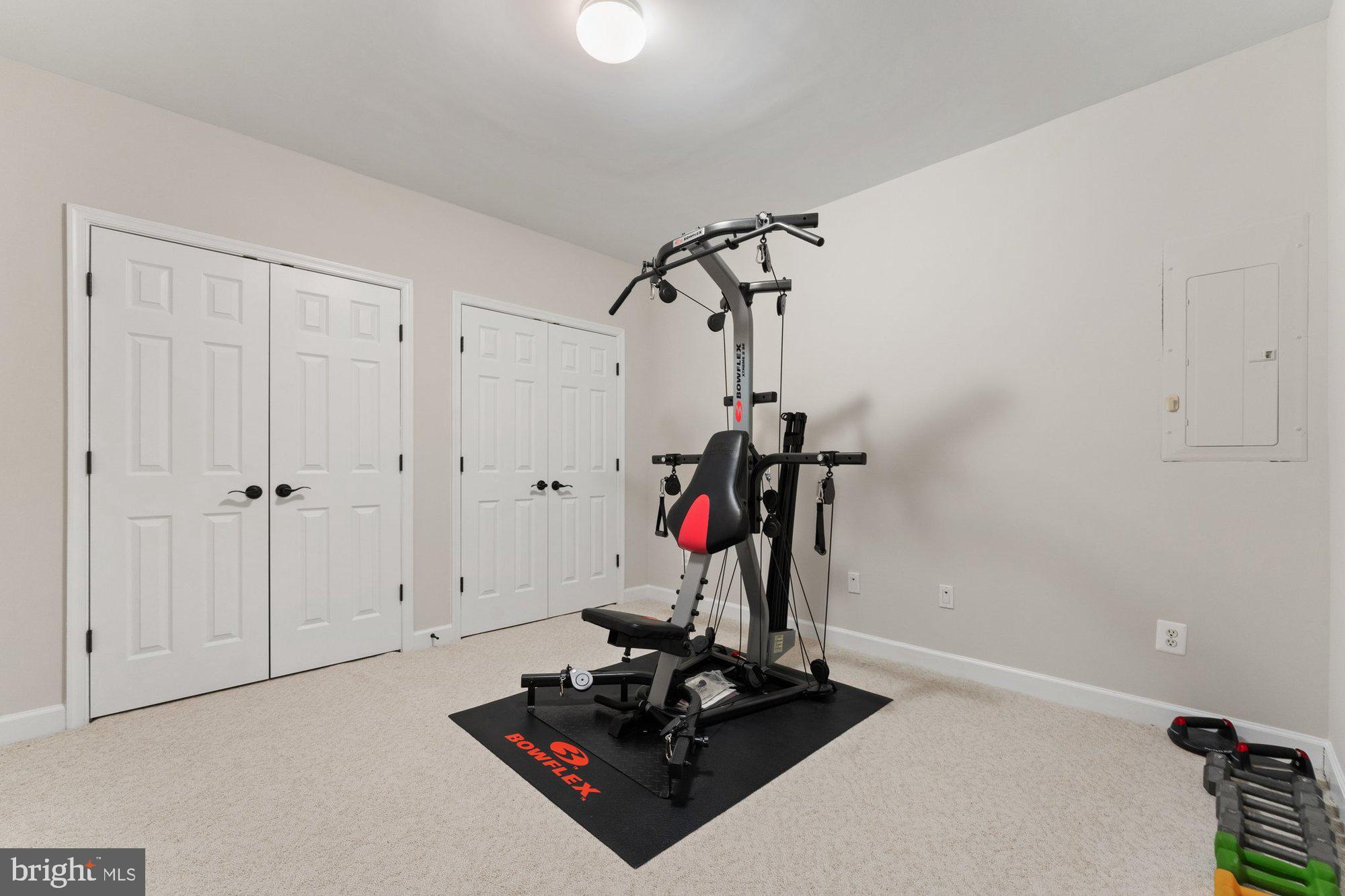 MARSHALL ESTATES - Residential