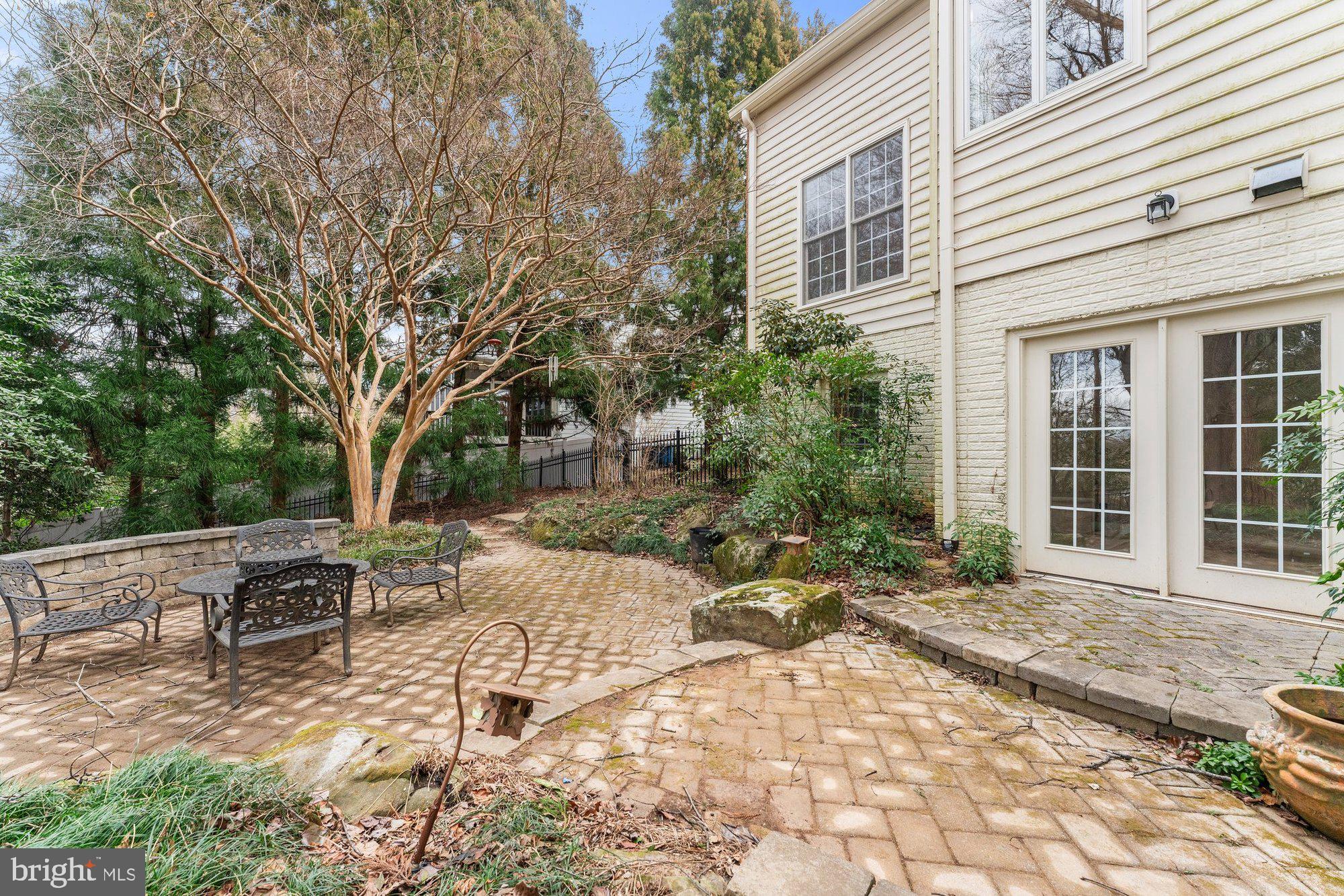 MARSHALL ESTATES - Residential