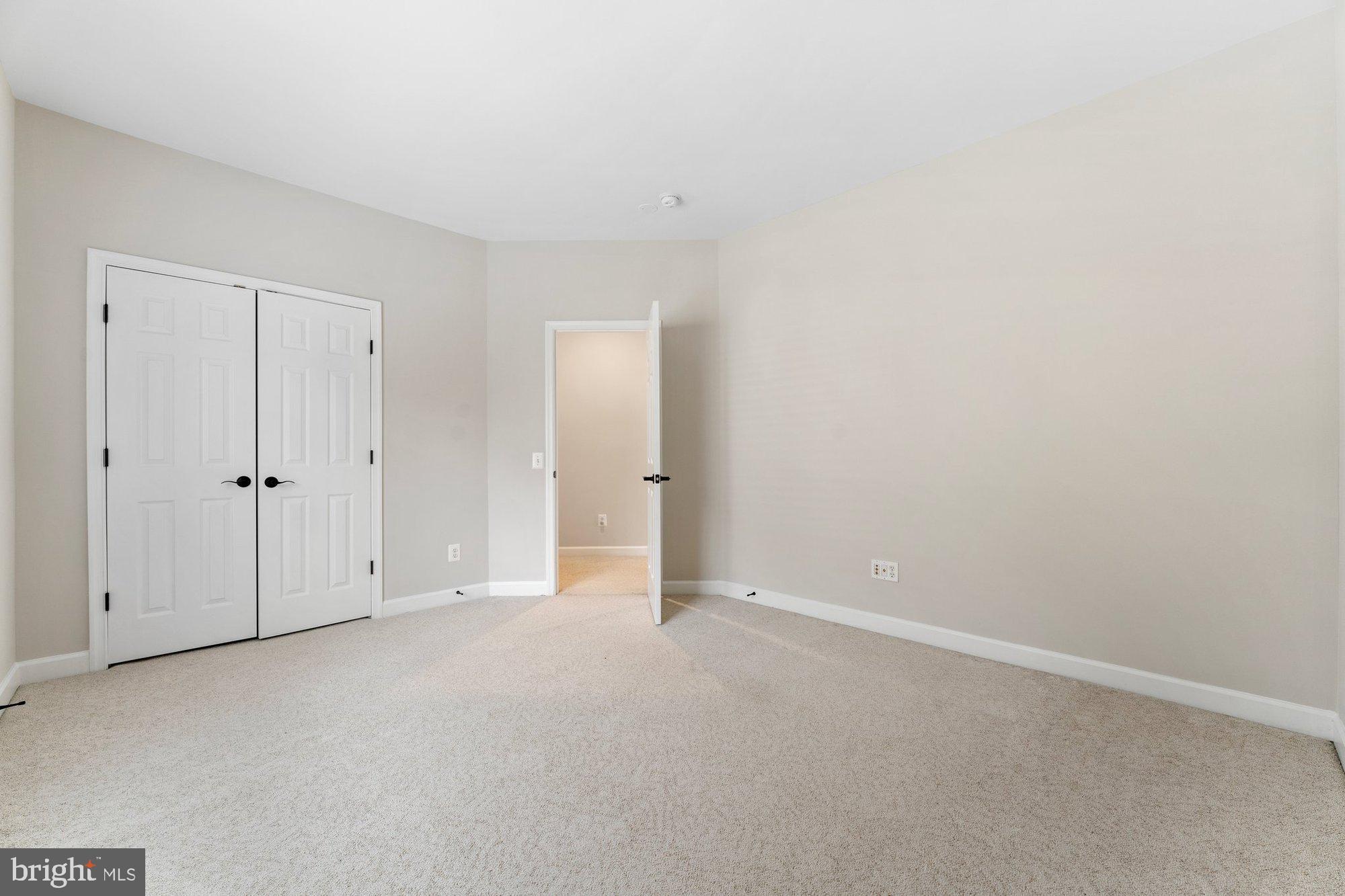 MARSHALL ESTATES - Residential