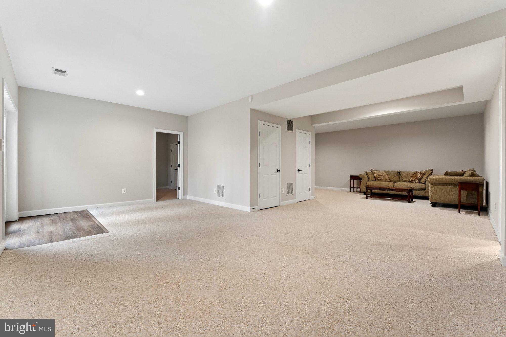 MARSHALL ESTATES - Residential