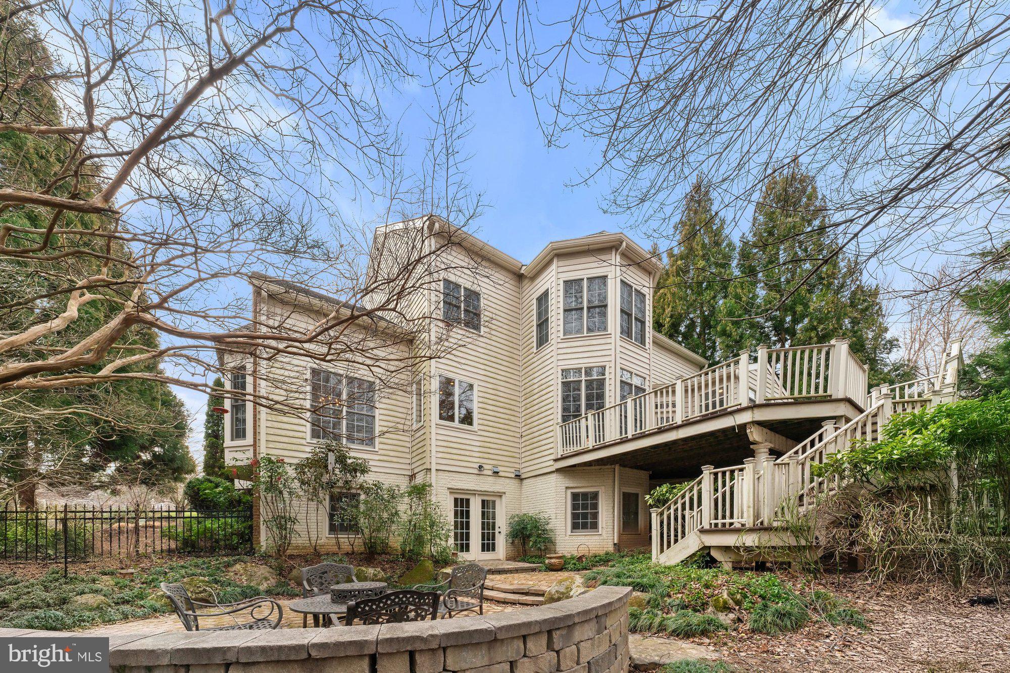 MARSHALL ESTATES - Residential