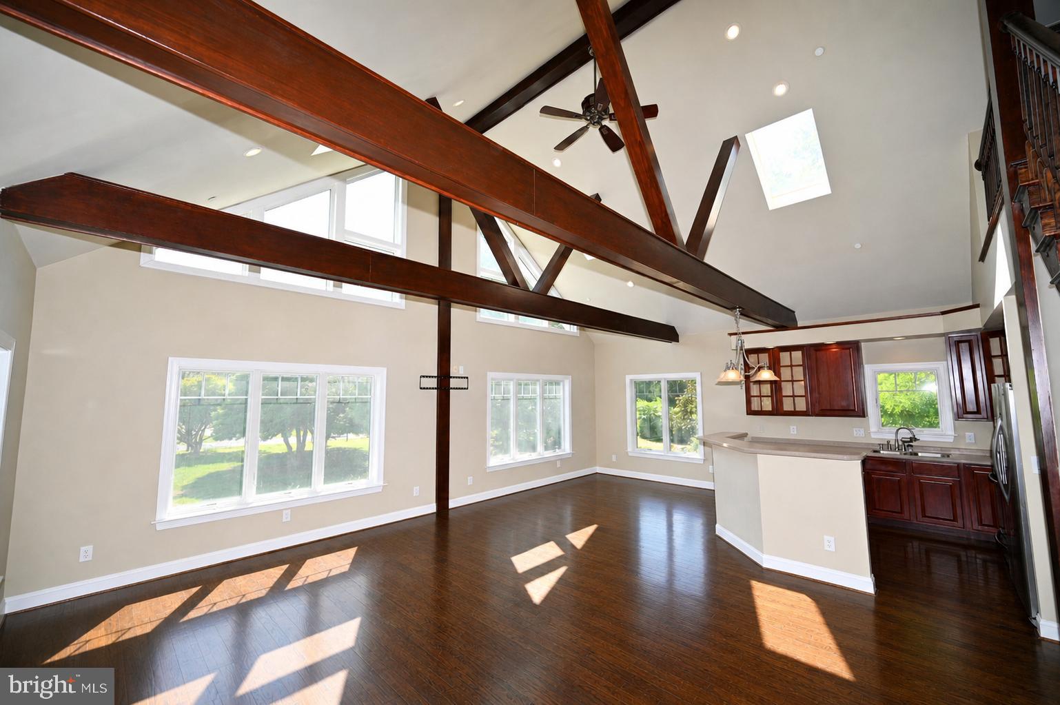 RIVER SPRINGS - Residential