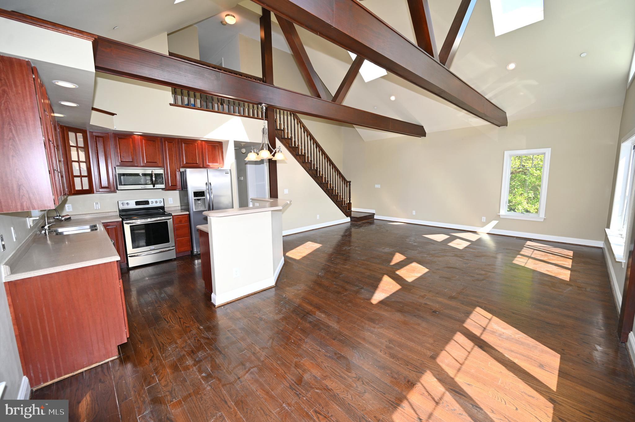 RIVER SPRINGS - Residential