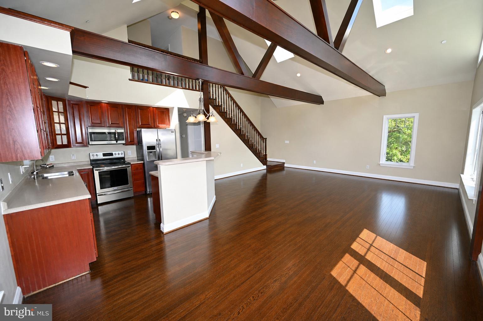 RIVER SPRINGS - Residential