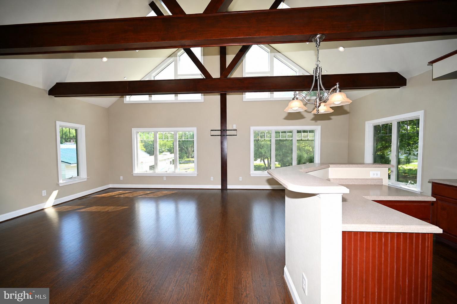 RIVER SPRINGS - Residential