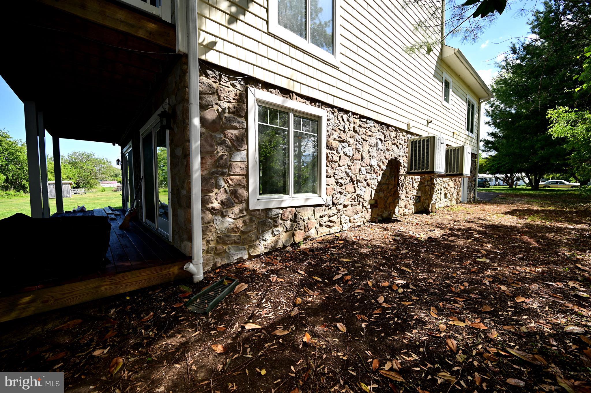 RIVER SPRINGS - Residential