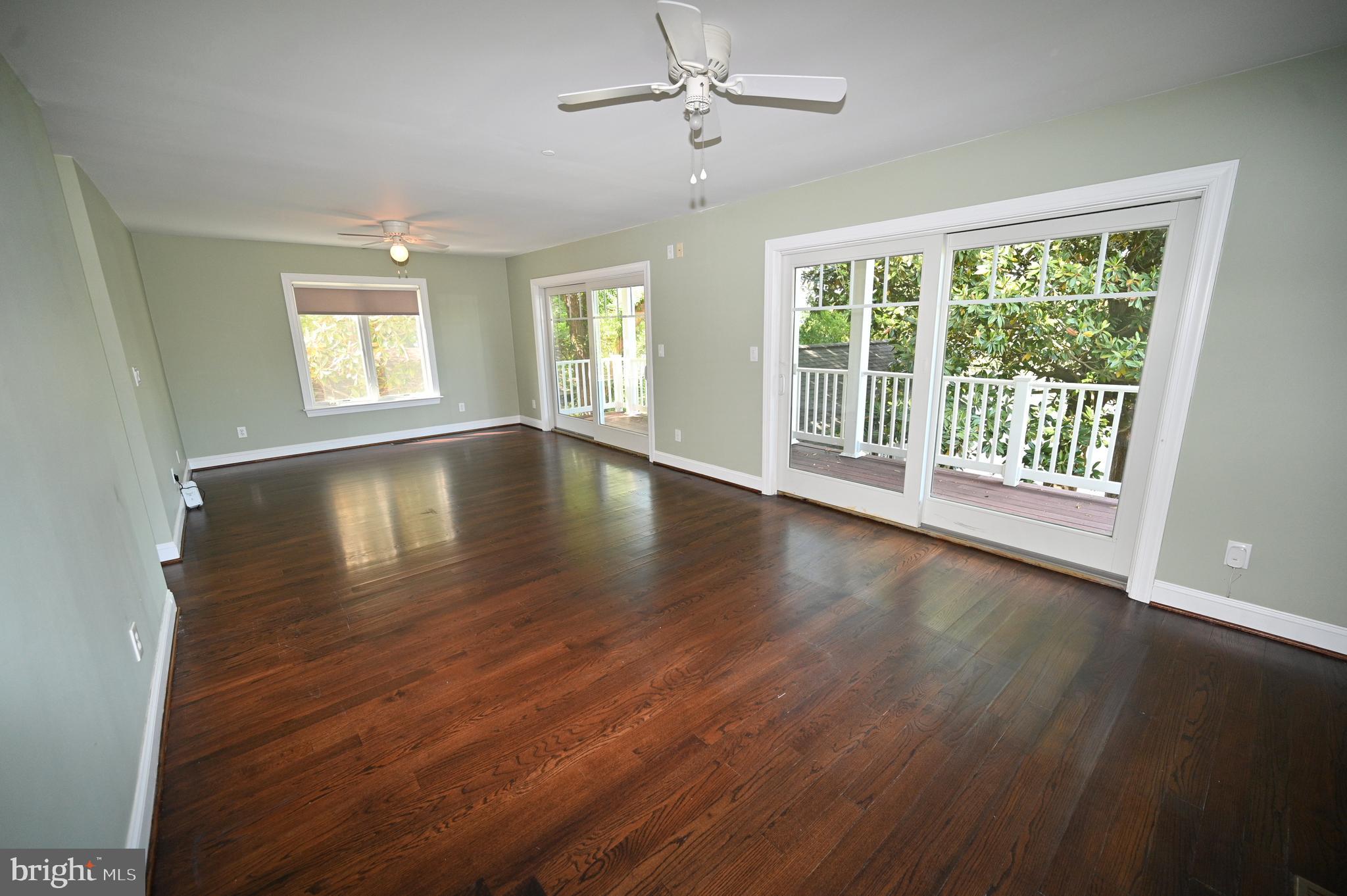 RIVER SPRINGS - Residential