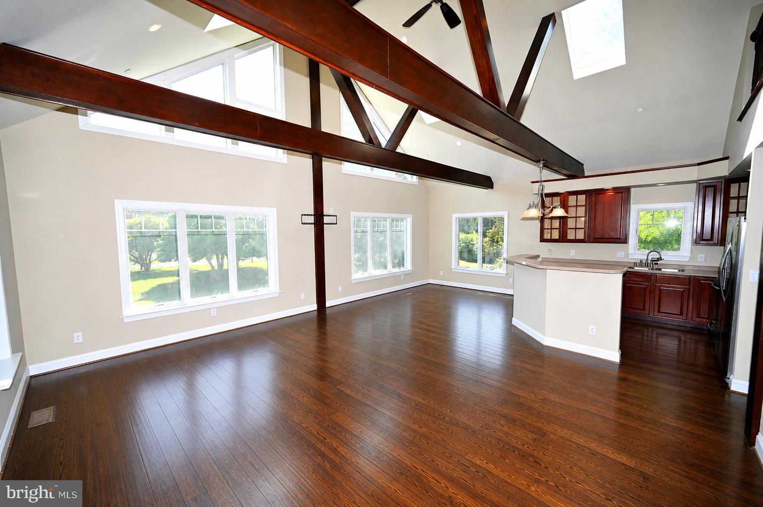 RIVER SPRINGS - Residential