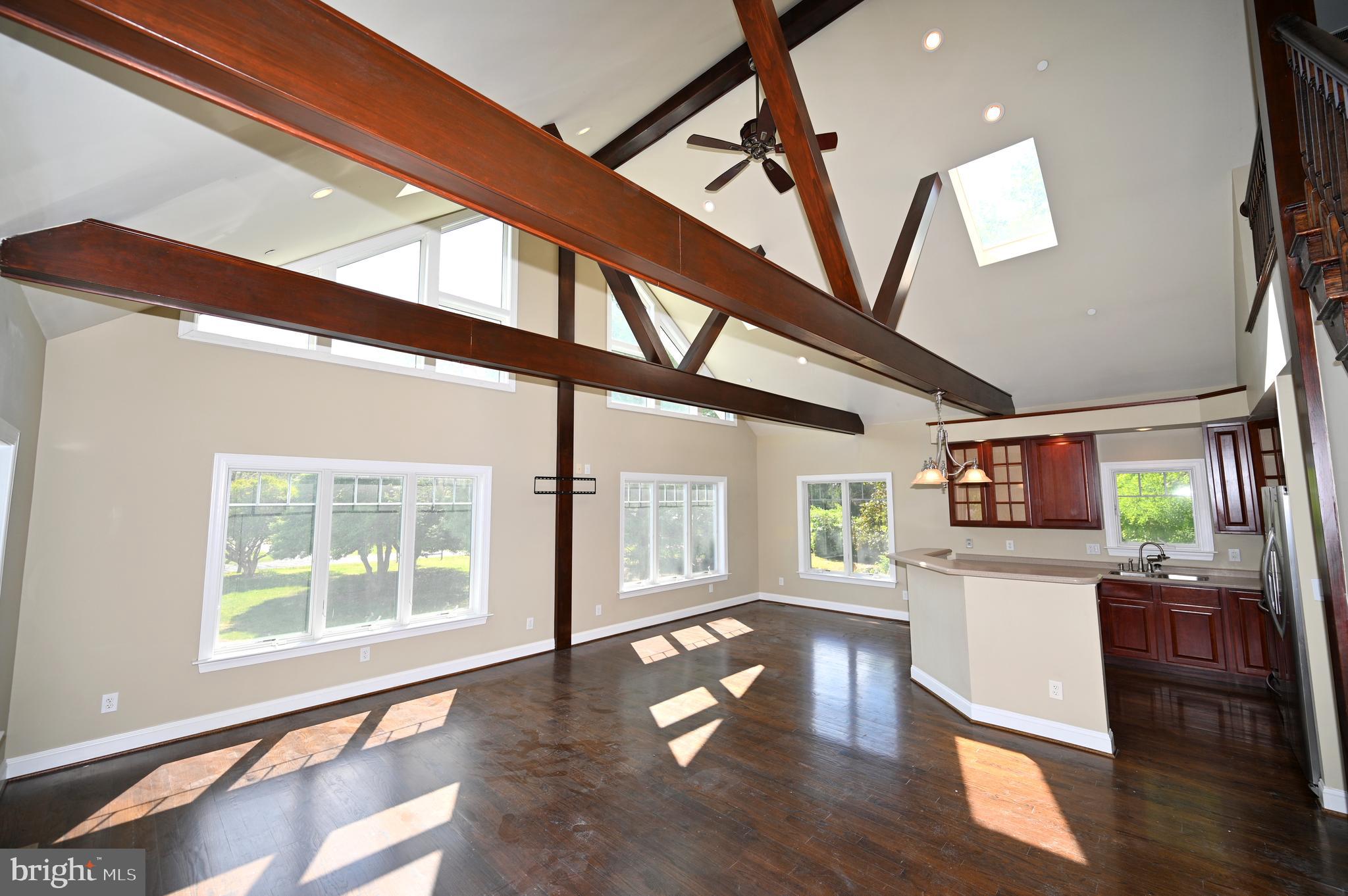 RIVER SPRINGS - Residential
