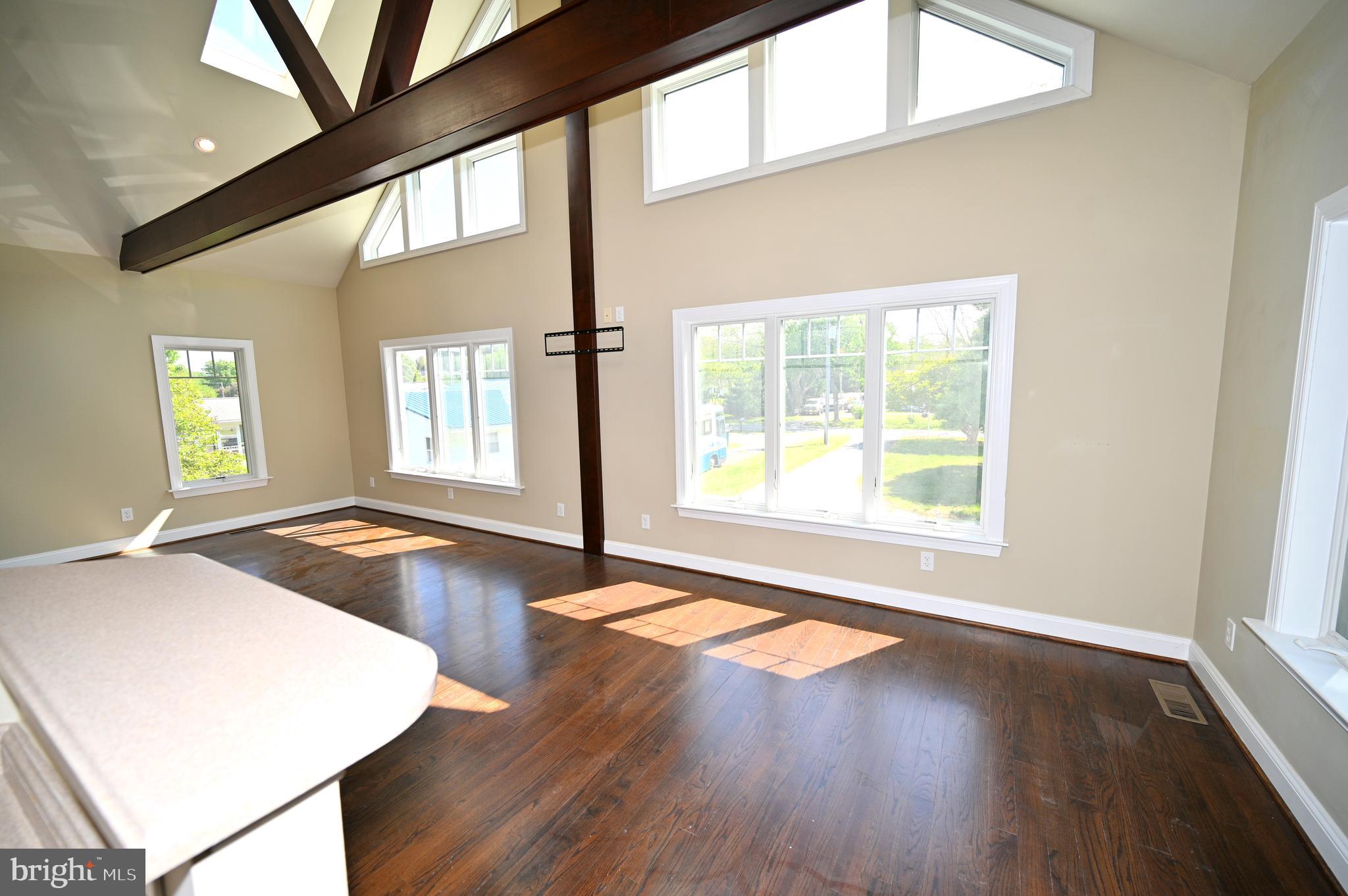 RIVER SPRINGS - Residential