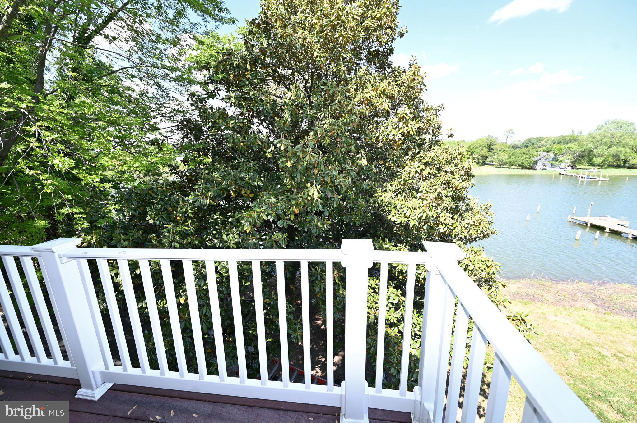 RIVER SPRINGS - Residential