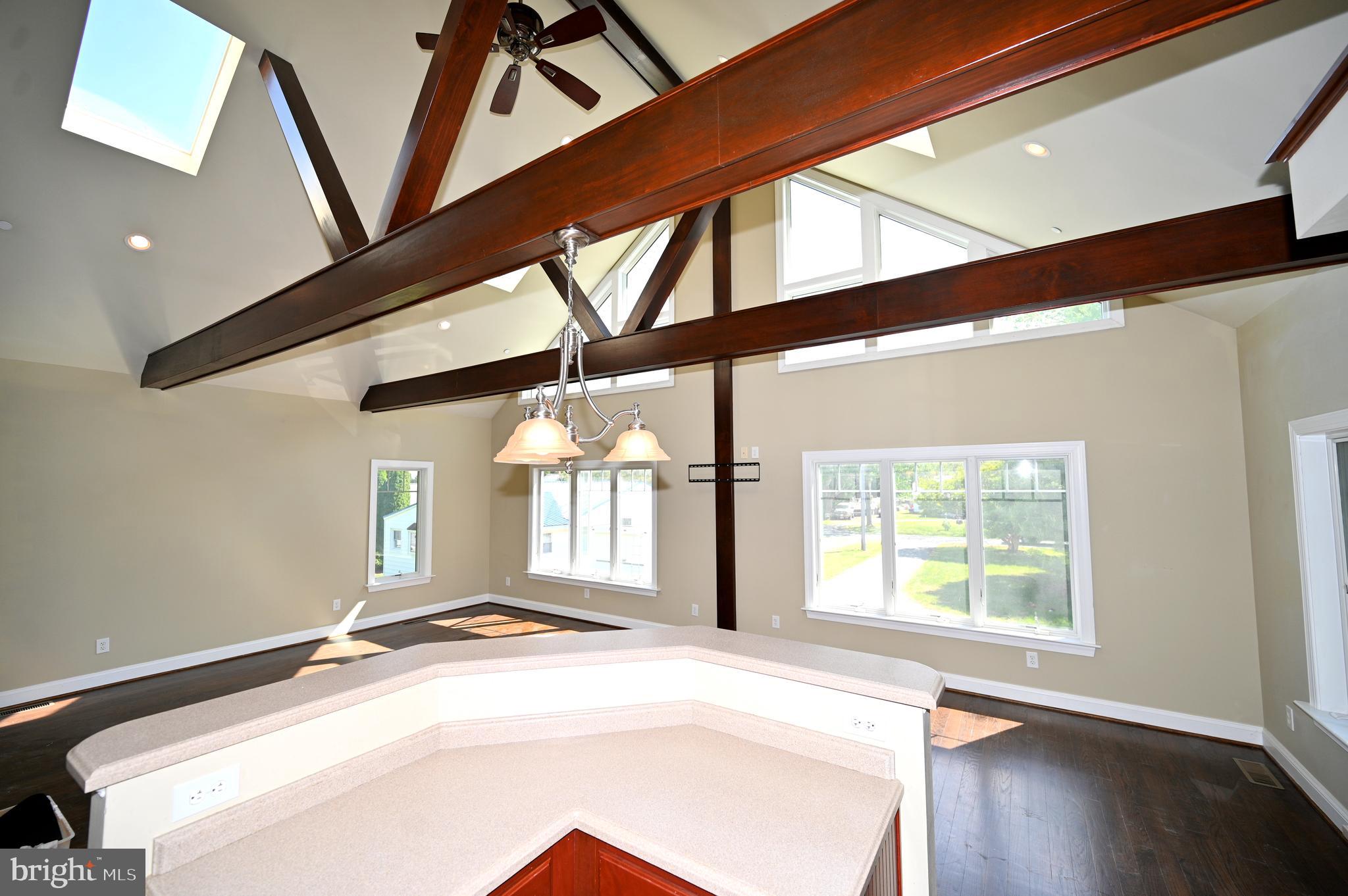 RIVER SPRINGS - Residential