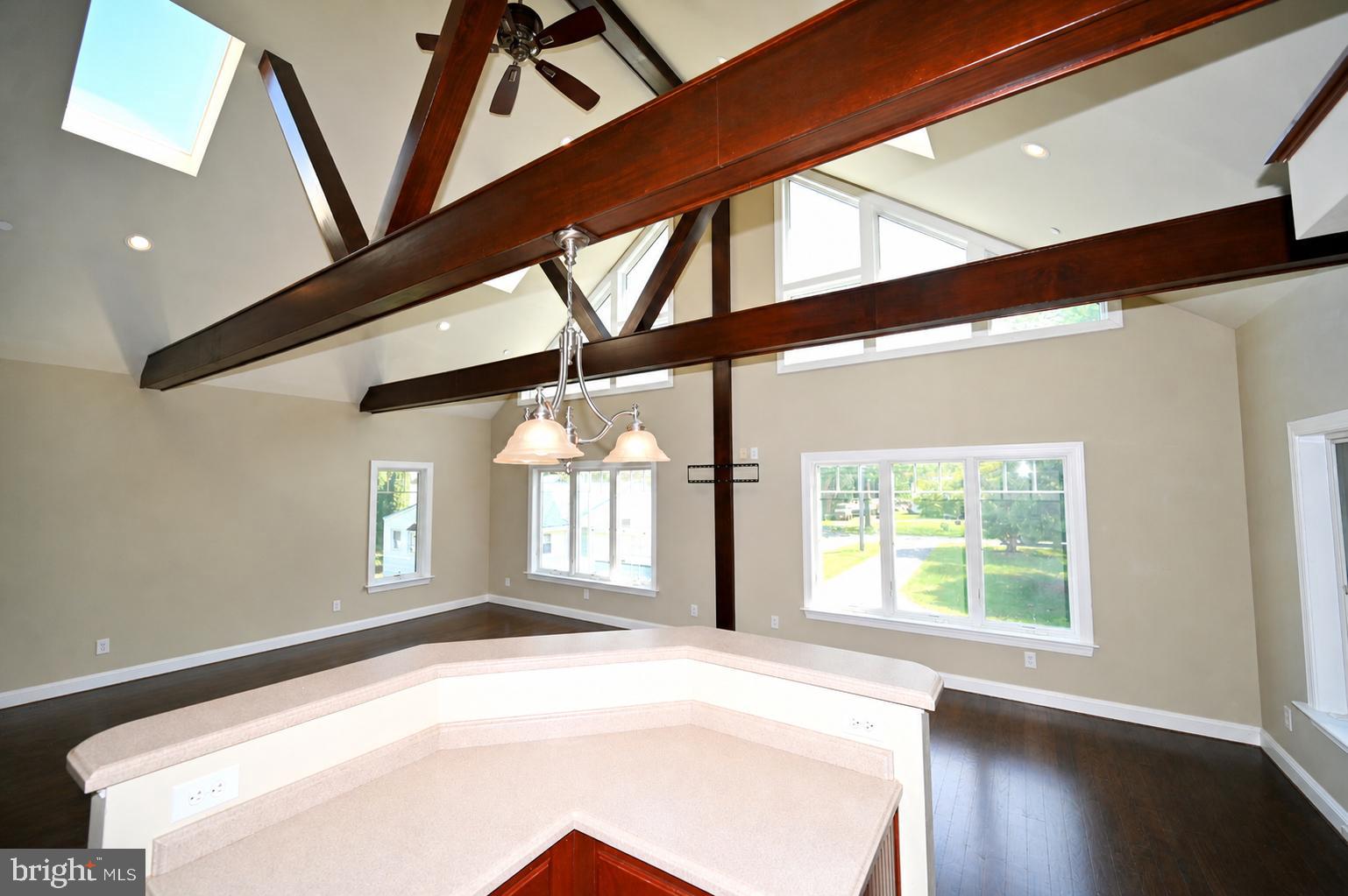 RIVER SPRINGS - Residential