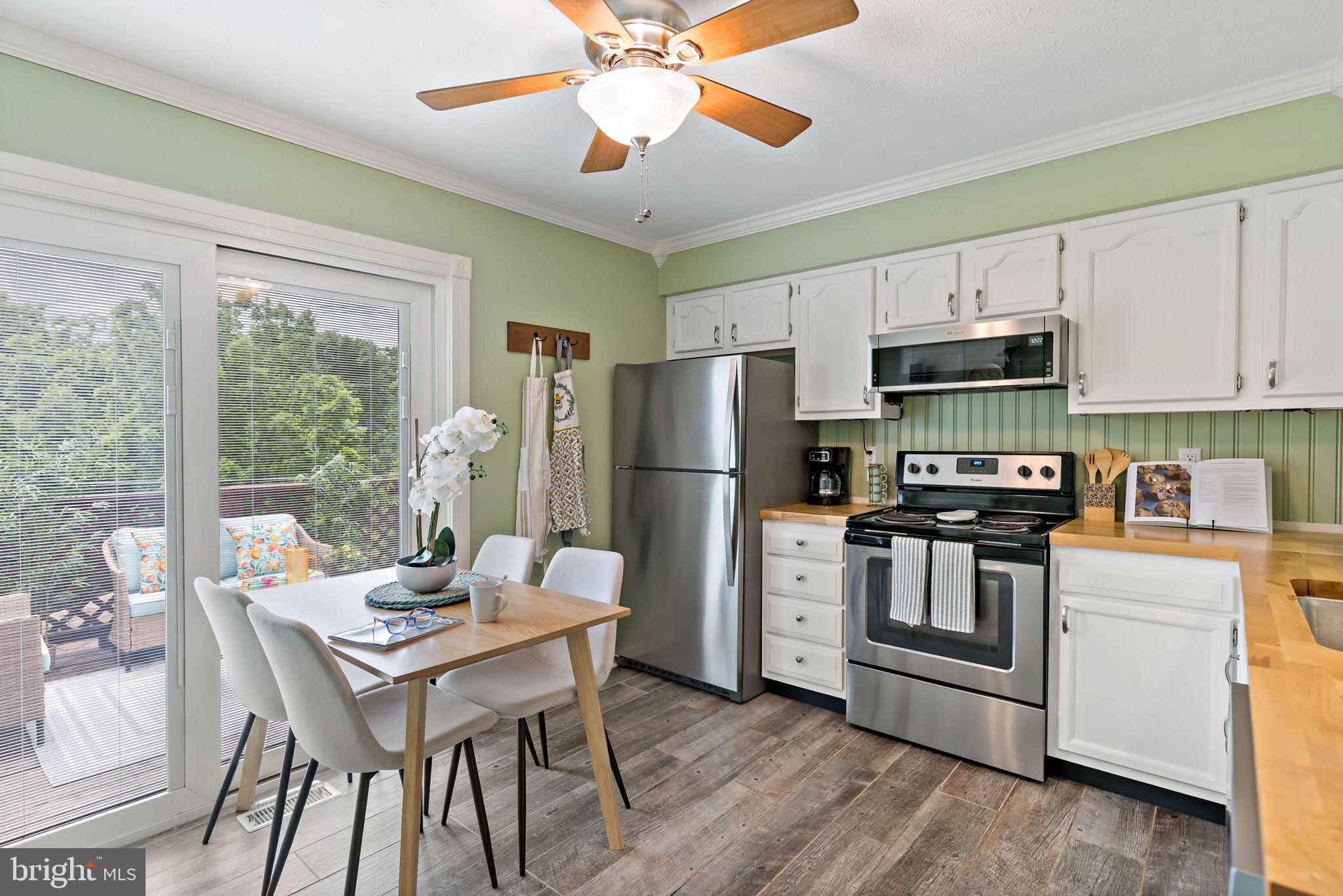 OPEQUON MEADOWS - Residential