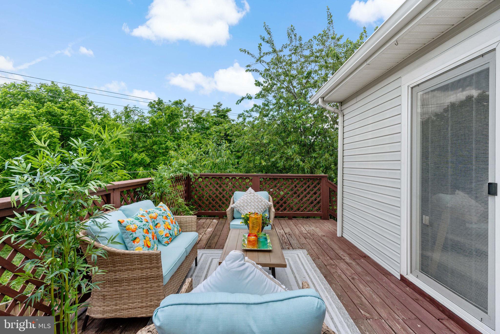 OPEQUON MEADOWS - Residential