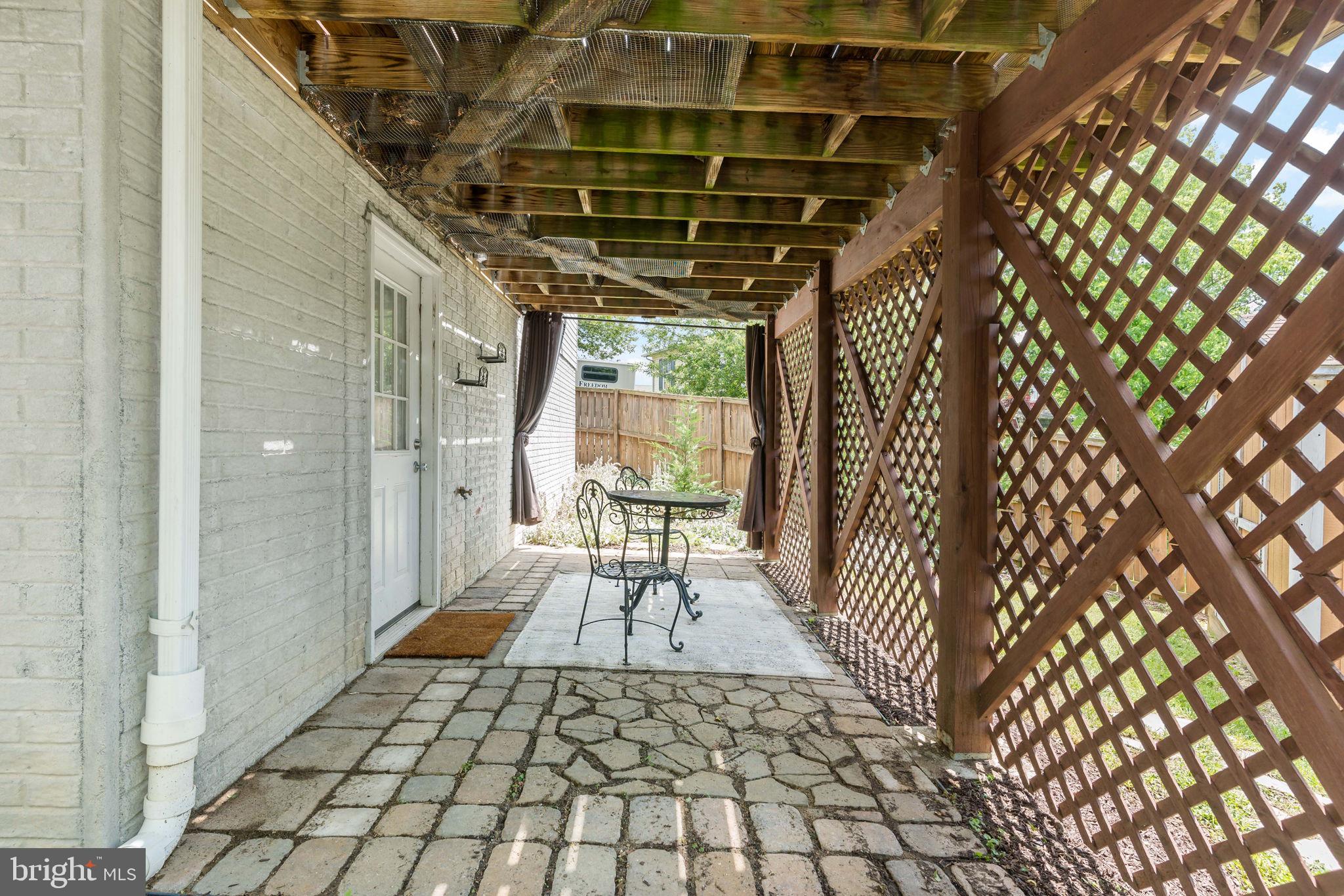 OPEQUON MEADOWS - Residential